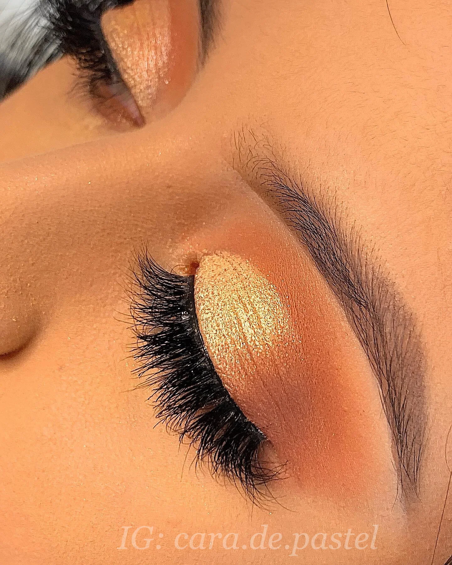 4AD0216F-5651-4F6B-9A79-DDECD102C53D