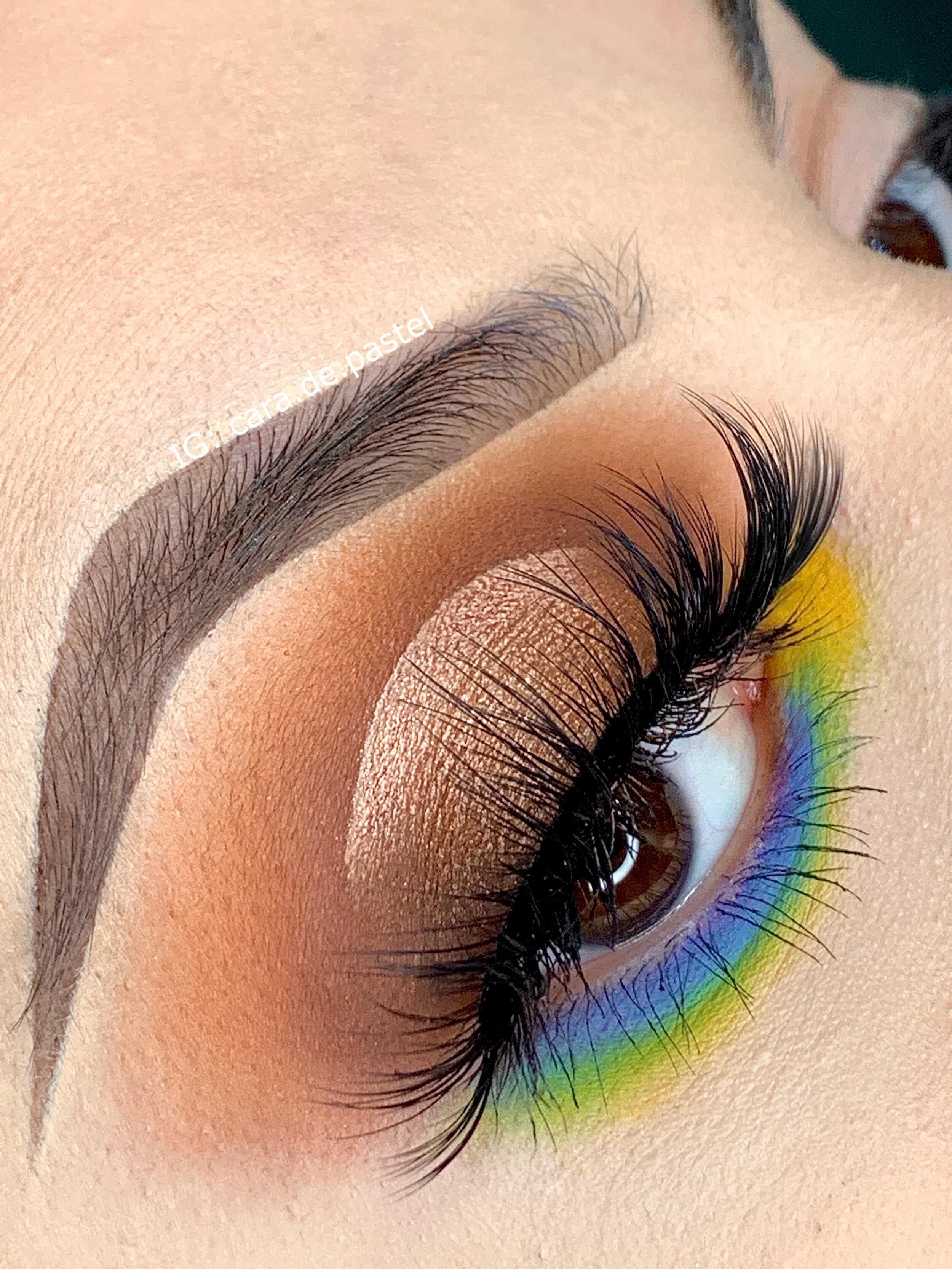 0D9A6383-2044-4B65-8D1F-F7C769C60FC5