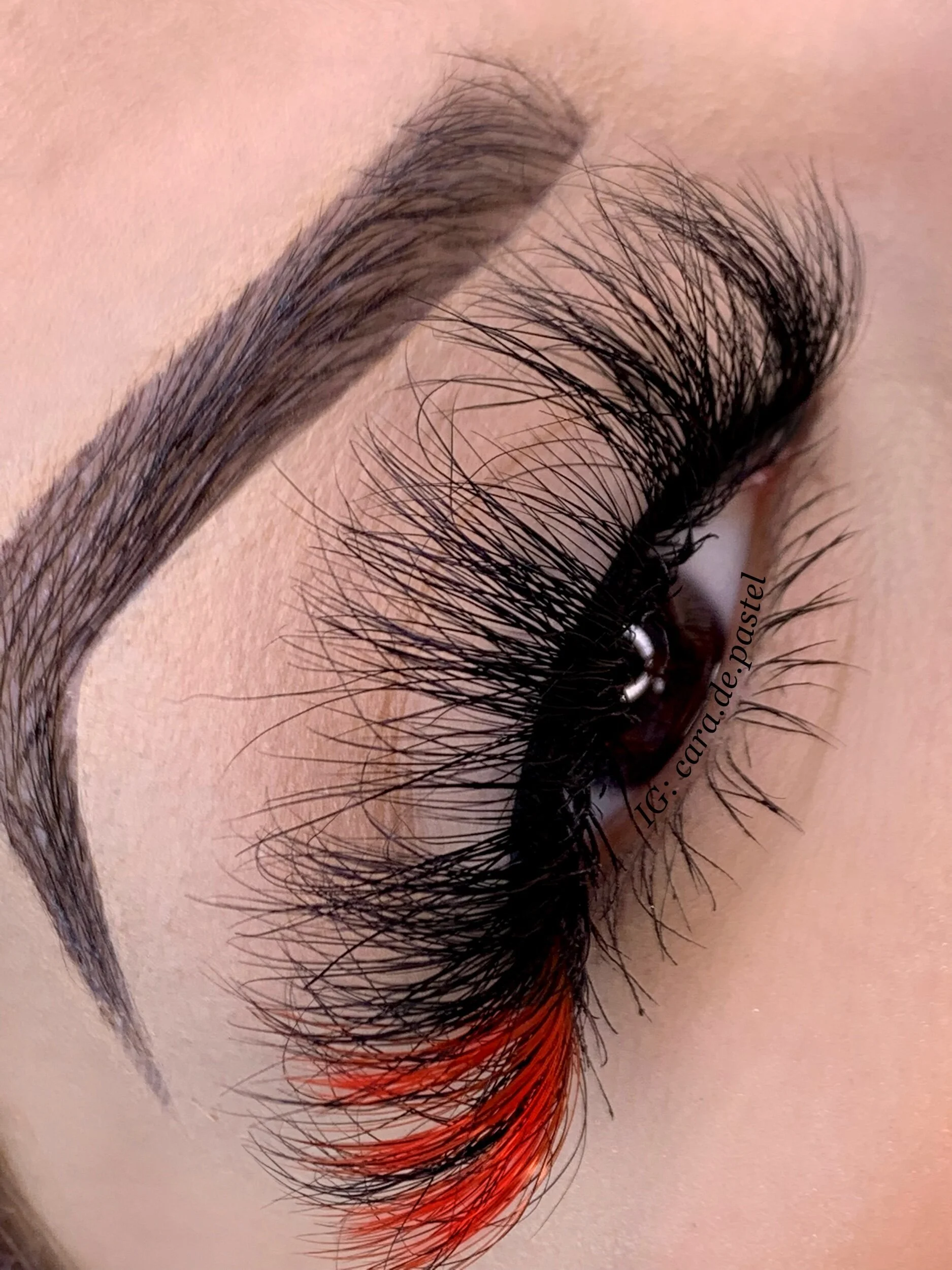 EE066DA6-F911-41EC-9225-AC5F0F9702CB