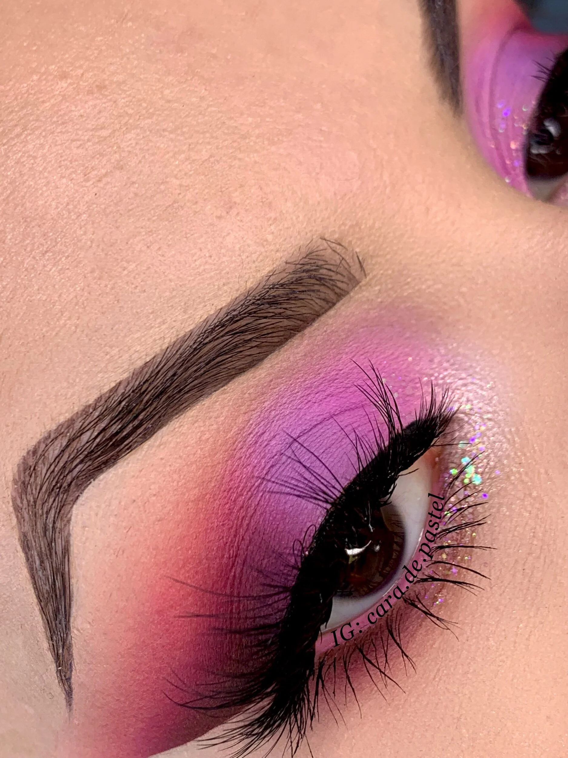 85BBB47C-19D1-4FC5-8F2F-258C2A02D7E7