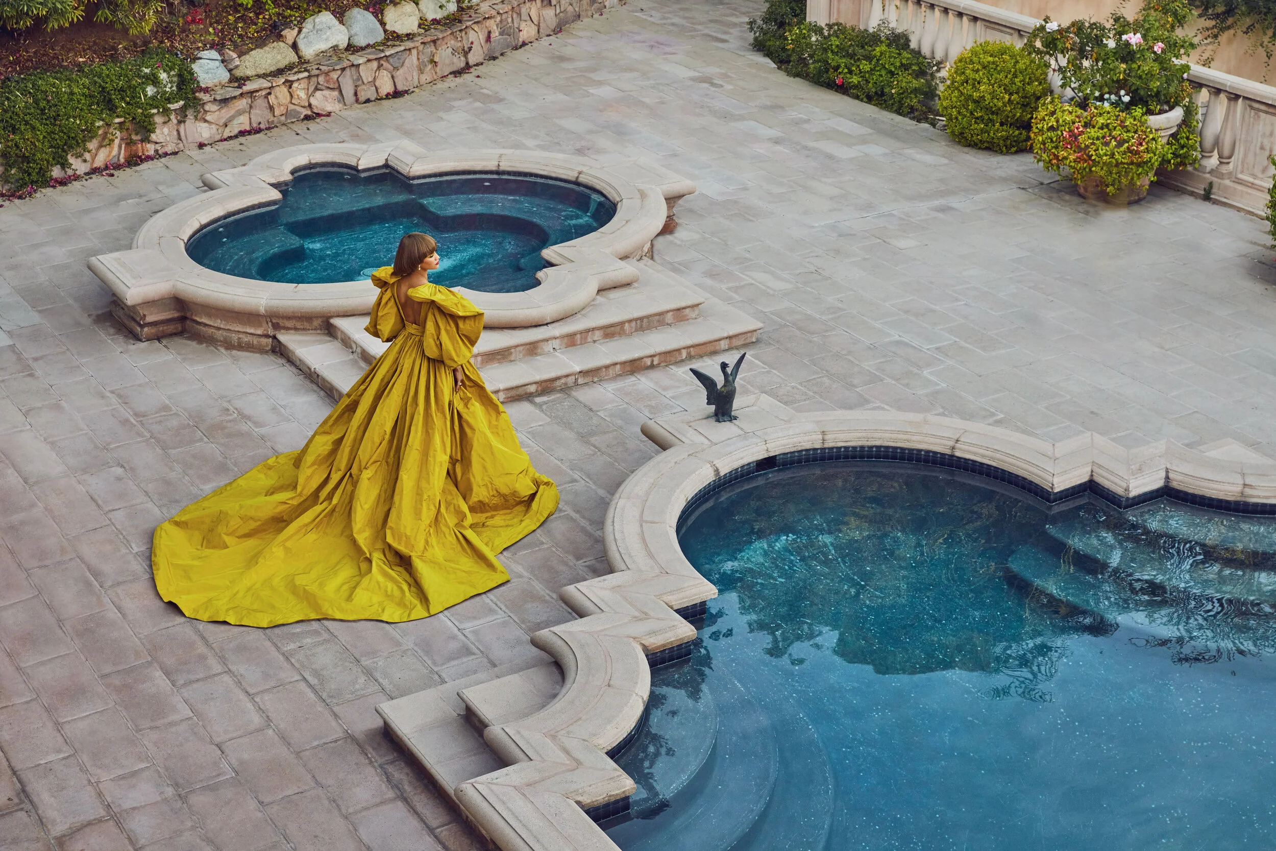 210730_INSTYLE_ZENDAYA_07_049.jpg