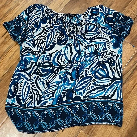 Lucky Brand Small Blue & White Boho Print Peasant Top
