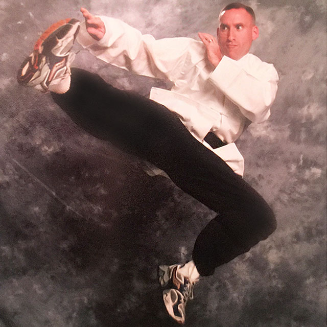 Rob Coffman Coming in to the school via the Police Defensive Tactics program in 1994, Rob then joined the Bo Fung Do martial arts program, and earned his black belt in 2006. He has continued to assist, and instruct, various law enforcement courses at Modern Warrior since then. A member of the Suffolk County Police Department, Rob has acted as an assistant trainer for off-site Modern Warrior law enforcement training courses, alongside Phil Messina, at multiple police agencies across the country. An active ILEETA member, he has attended numerous law enforcement conferences in both Chicago and St. Louis. In addition to leading various Bo Fung Do classes, Rob often leads Gun Defense Weekend Workshops.