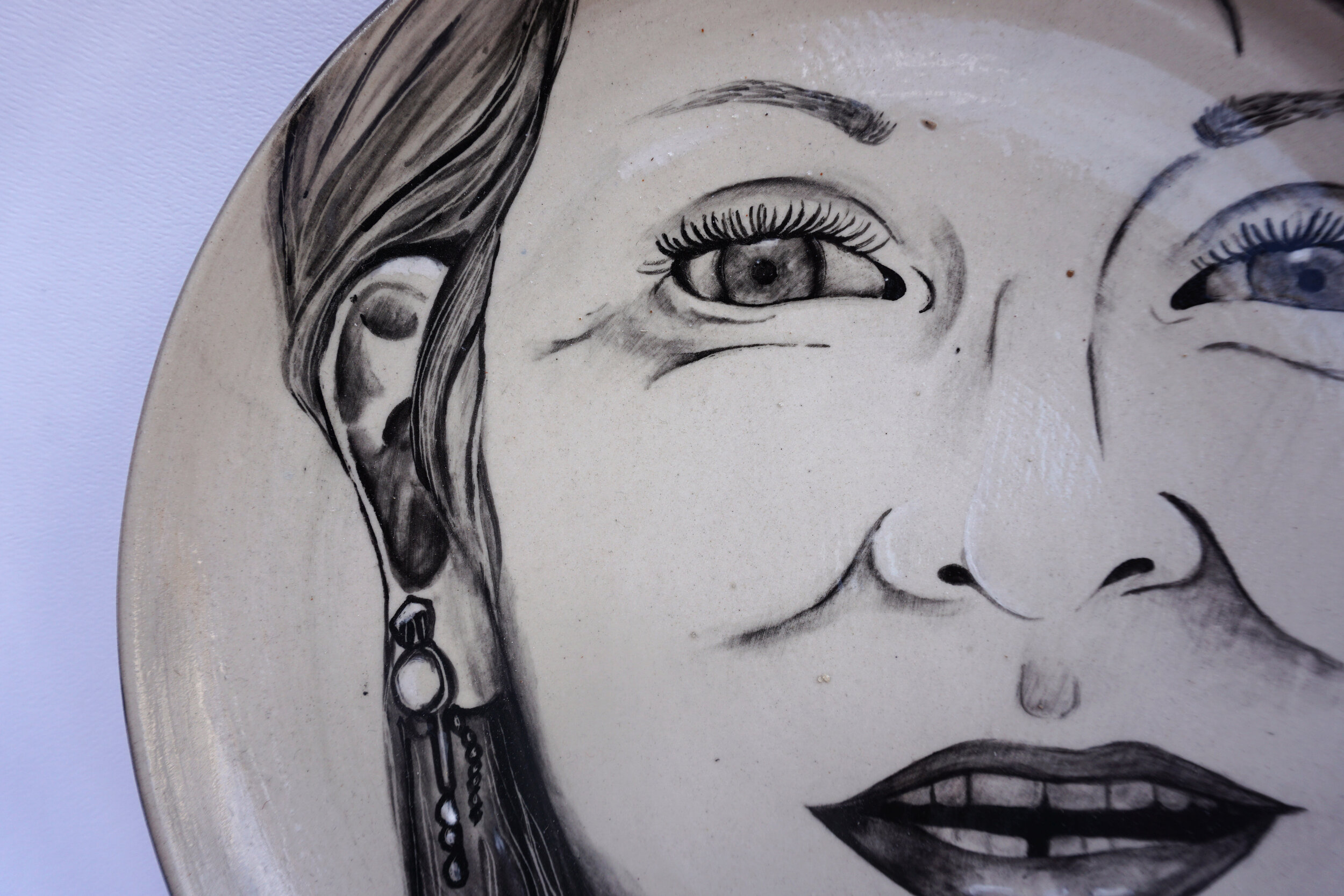 _Dolores_detail_porcelain plate.jpg