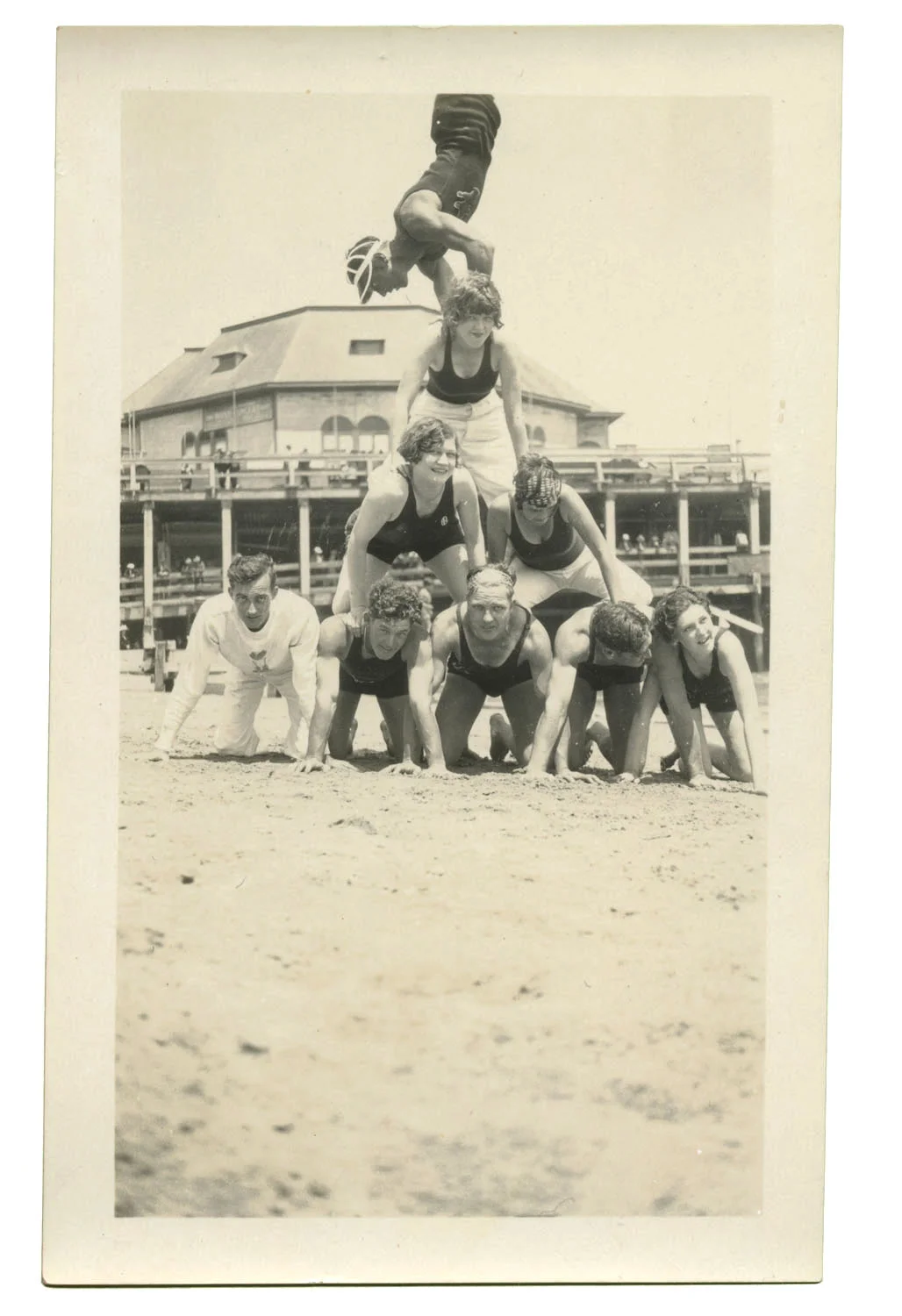 Pyramid 16.jpg