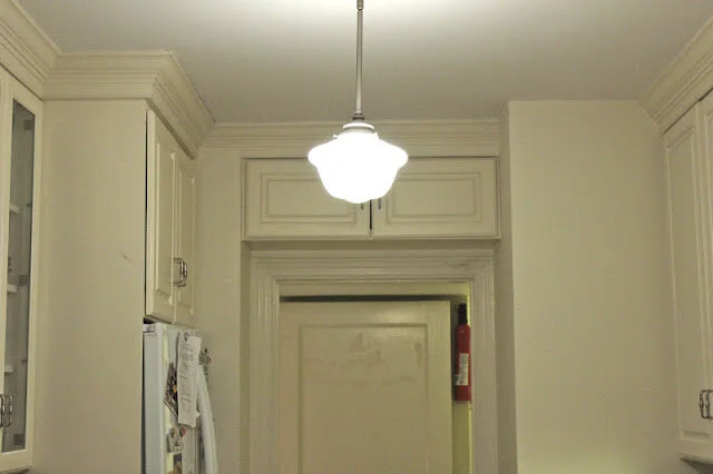 KITCHEN FACELIFT: NEW LIGHTS