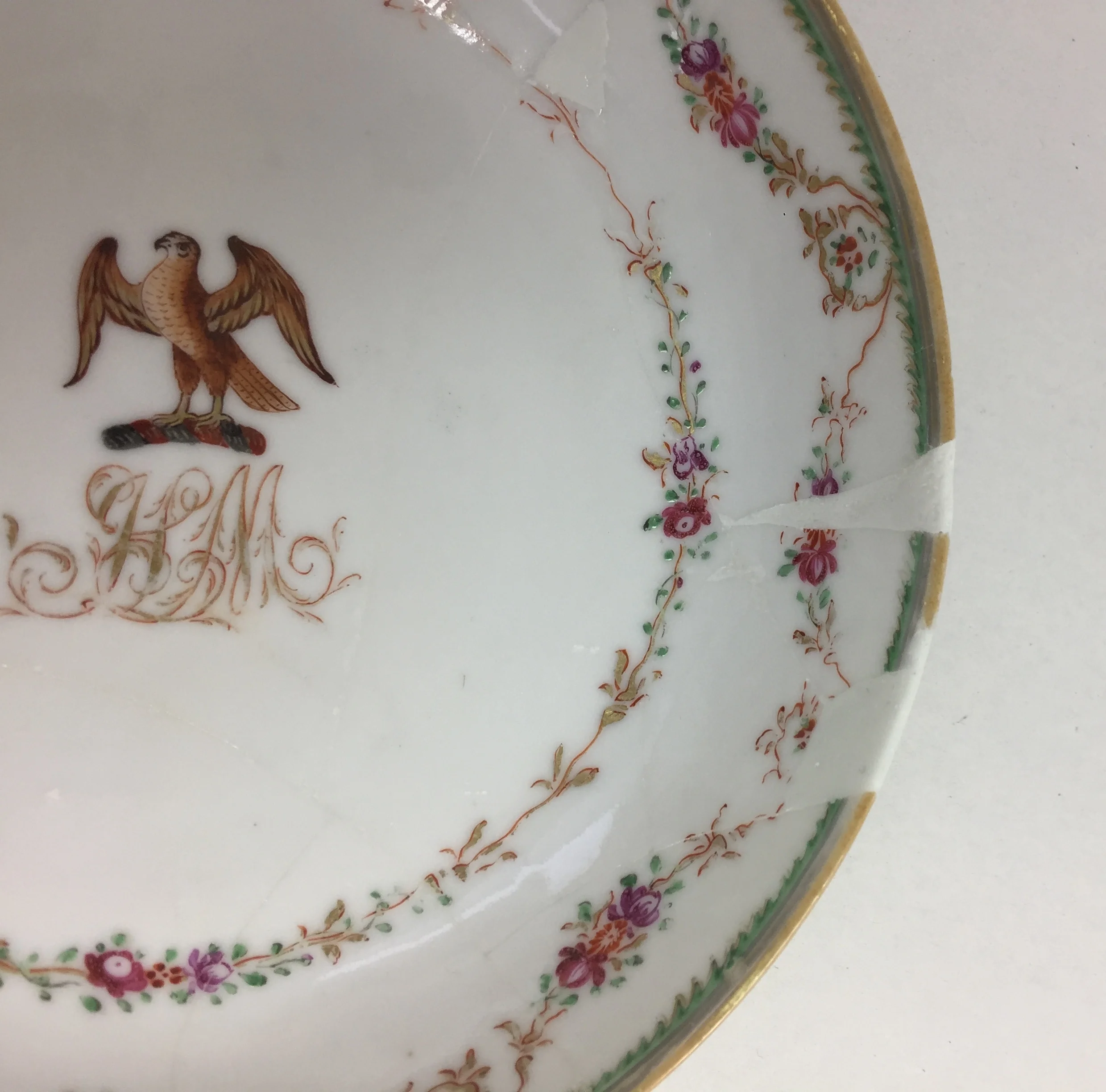  Filling areas of loss in the object.  