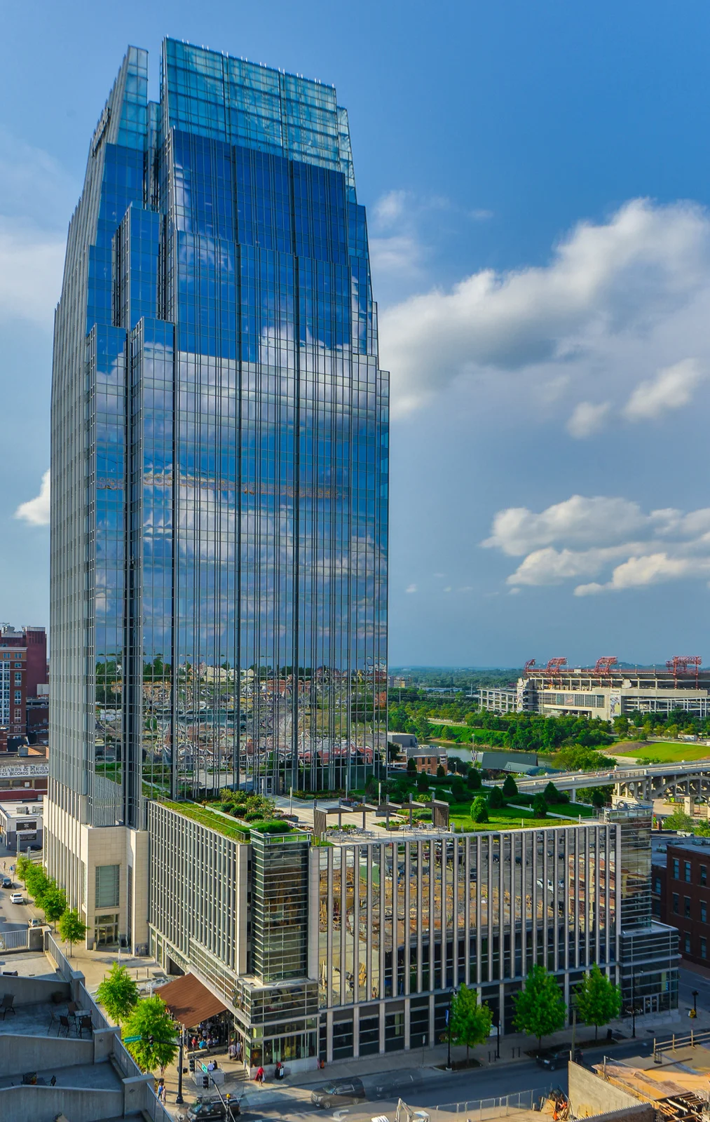 Pinnacle Bank headquarters building