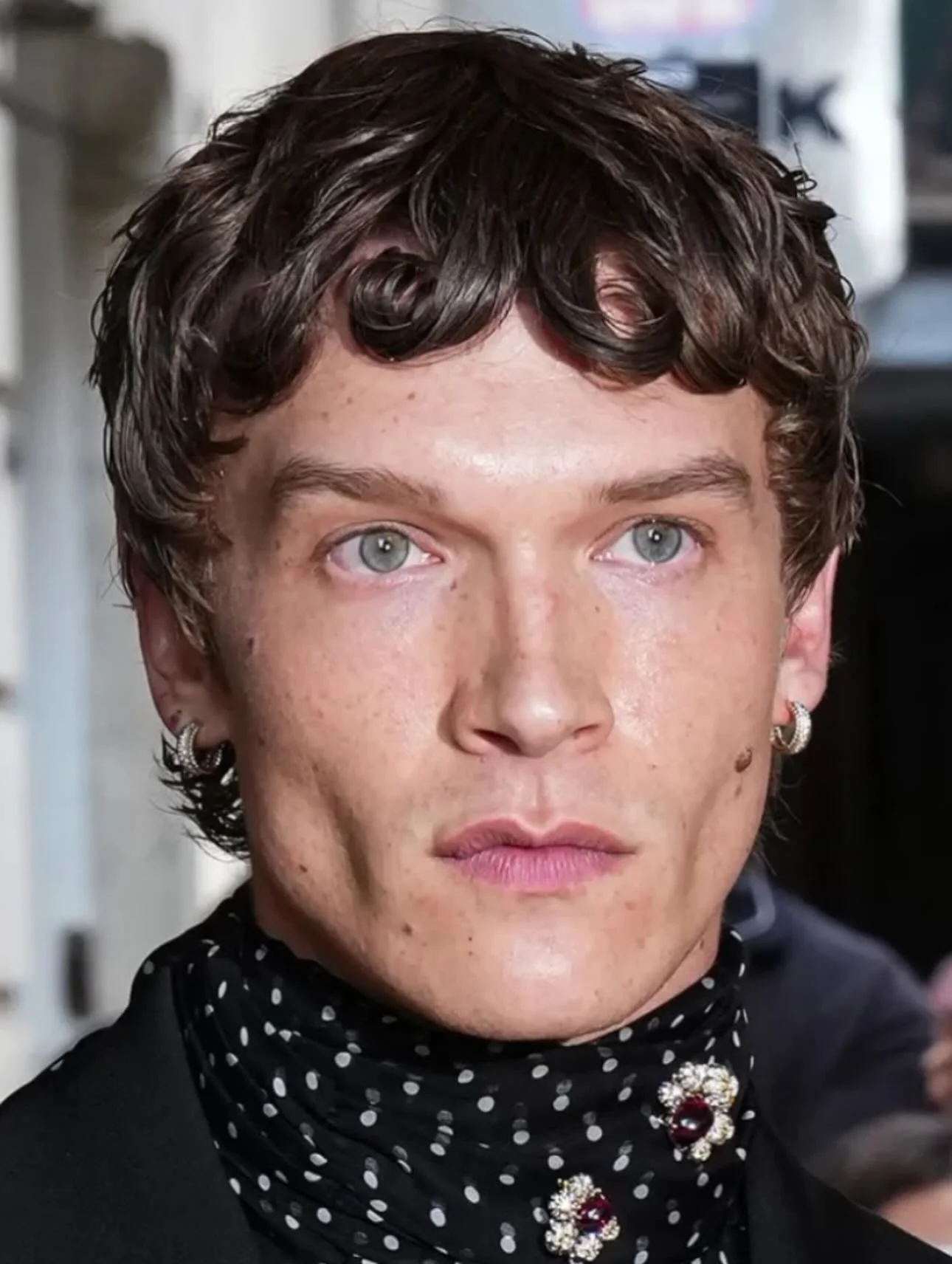 A collection of some of our favorite hairstyles, fashion moments, and makeup looks from the Met Gala. Every detail, from the styling to the glam, was created with intention, artistry, and inspiration. ✨

#metgala #favorites #hairstyles #fashion #moll