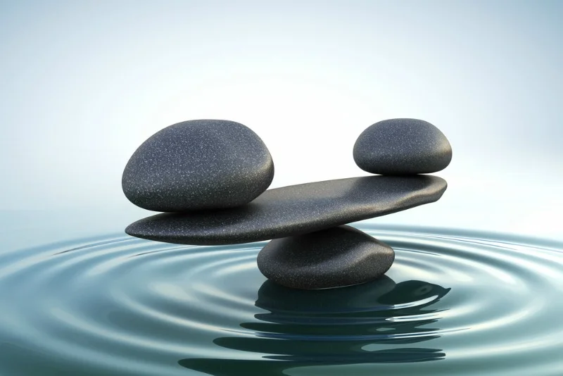 Feng-Shui-stones-in-water.jpg