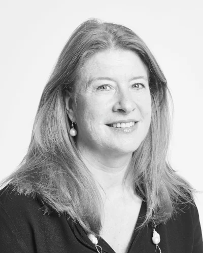 SD_STAFF_PORTRAIT_Janet_017 copy.jpg