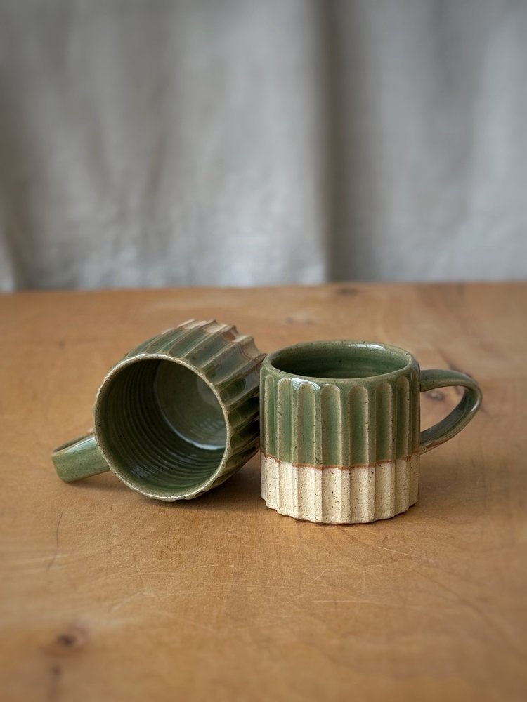 Fluted Mug - Brown + Green