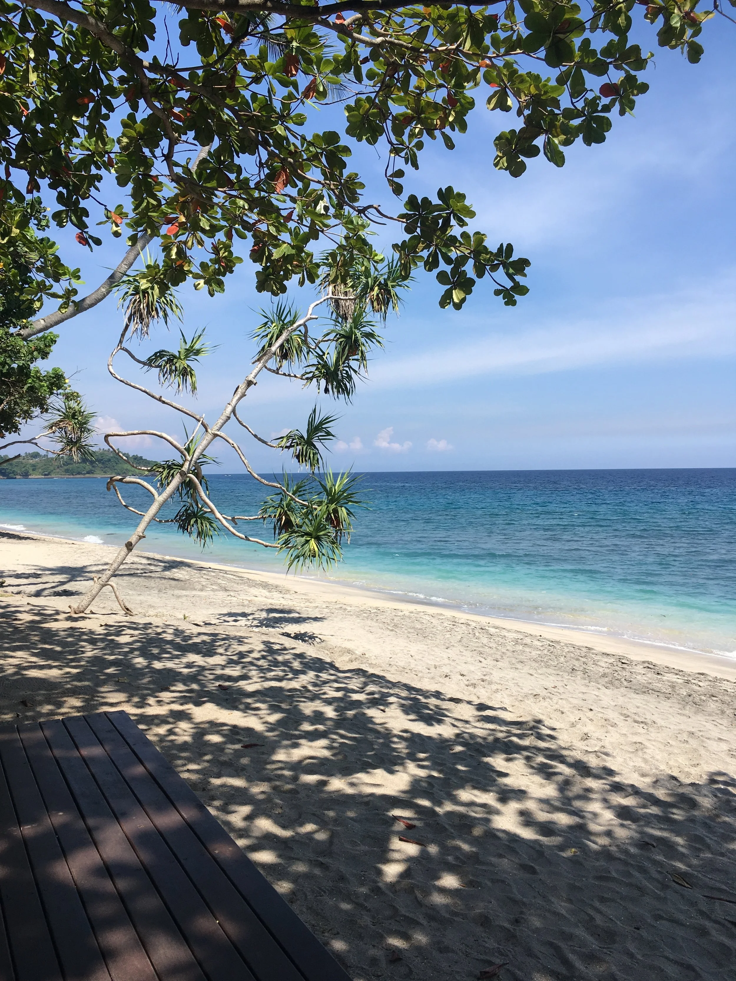  Convenient beach access at Katamaran Resort in Senggigi, Lombok.   