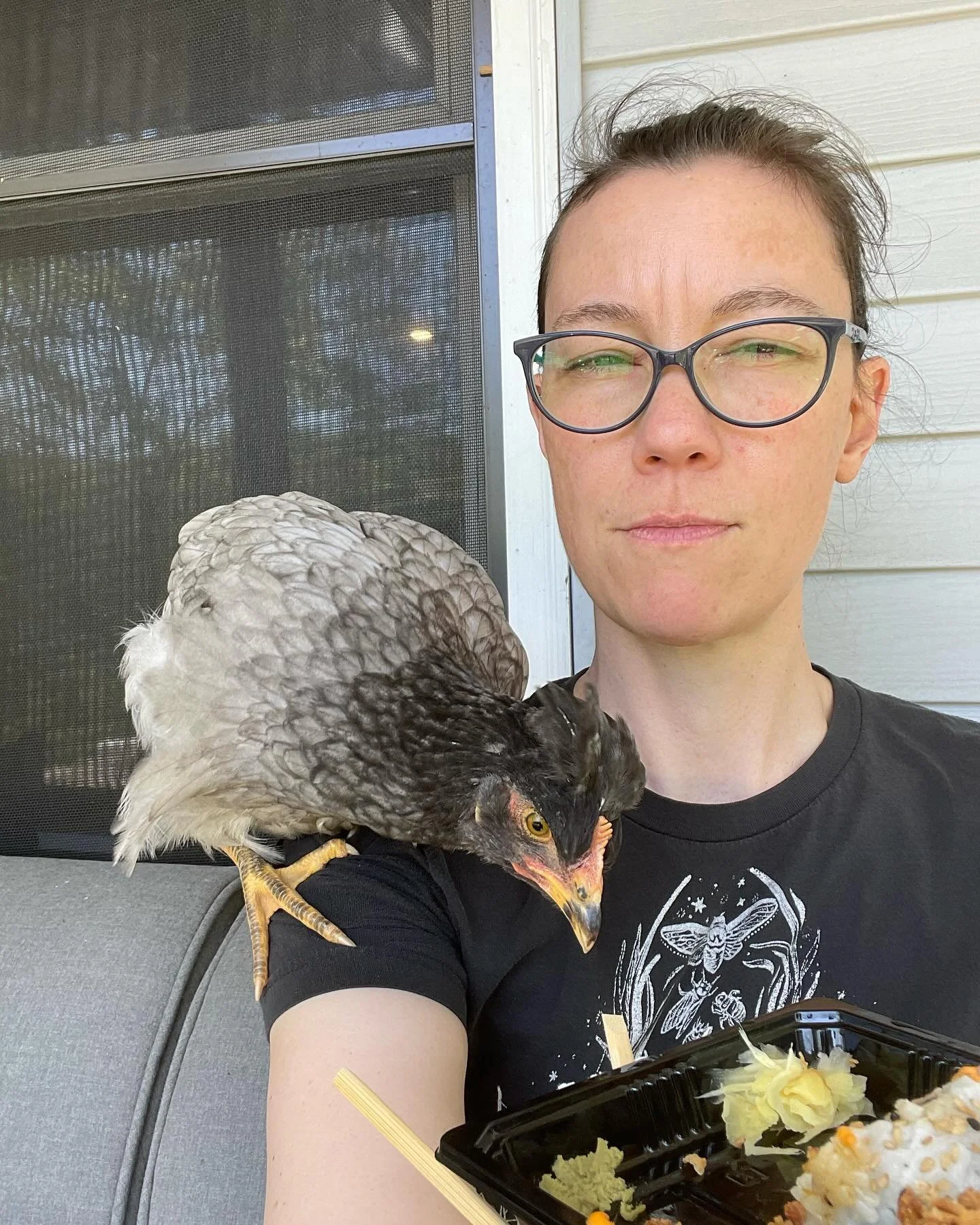 Thought I&rsquo;d enjoy my lunch and this beautiful weather.

Then these turd gobblers came along&hellip;