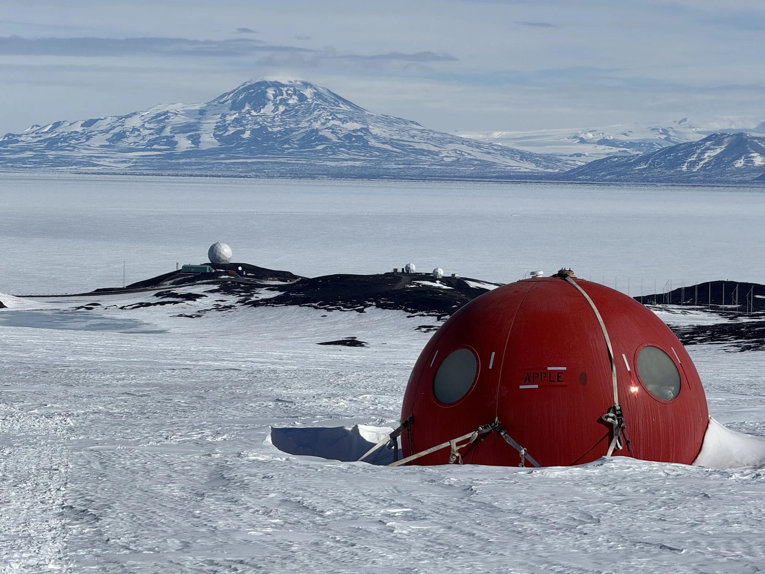 warming station apple hut antarctica
