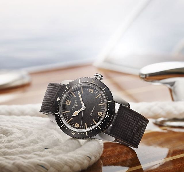 Longines revives the Skin Diver, its first diver watch originally released in 1959. 
The diameter is a bit larger at 42mm, the movement inside is the L888 caliber which an ETA exclusive for Longines. 
All in all,&nbsp; a very handsome watch that foll