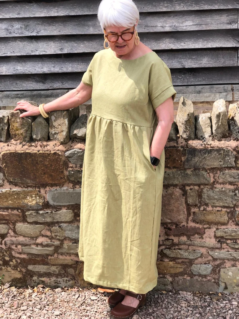 knee length dresses for ladies Amelie Dress Candid Apple Linen – MISSMAYA NORWAY main image 1