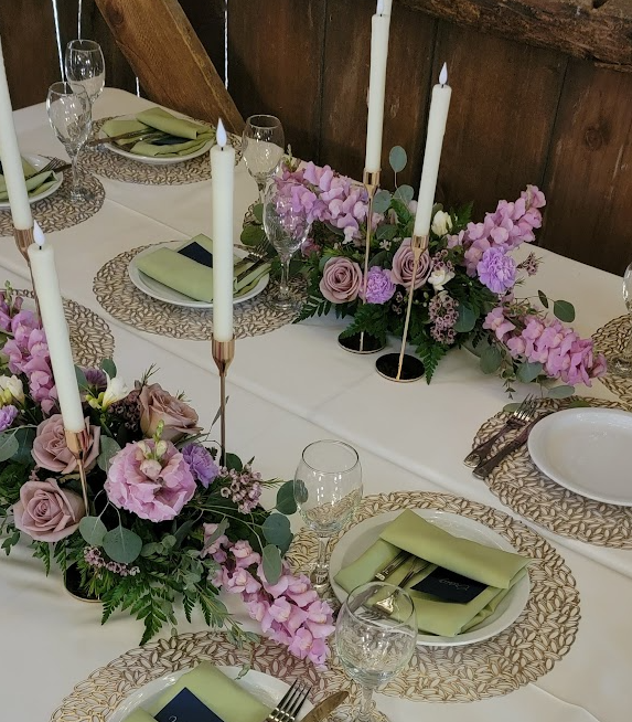 Gold Modern Candlesticks