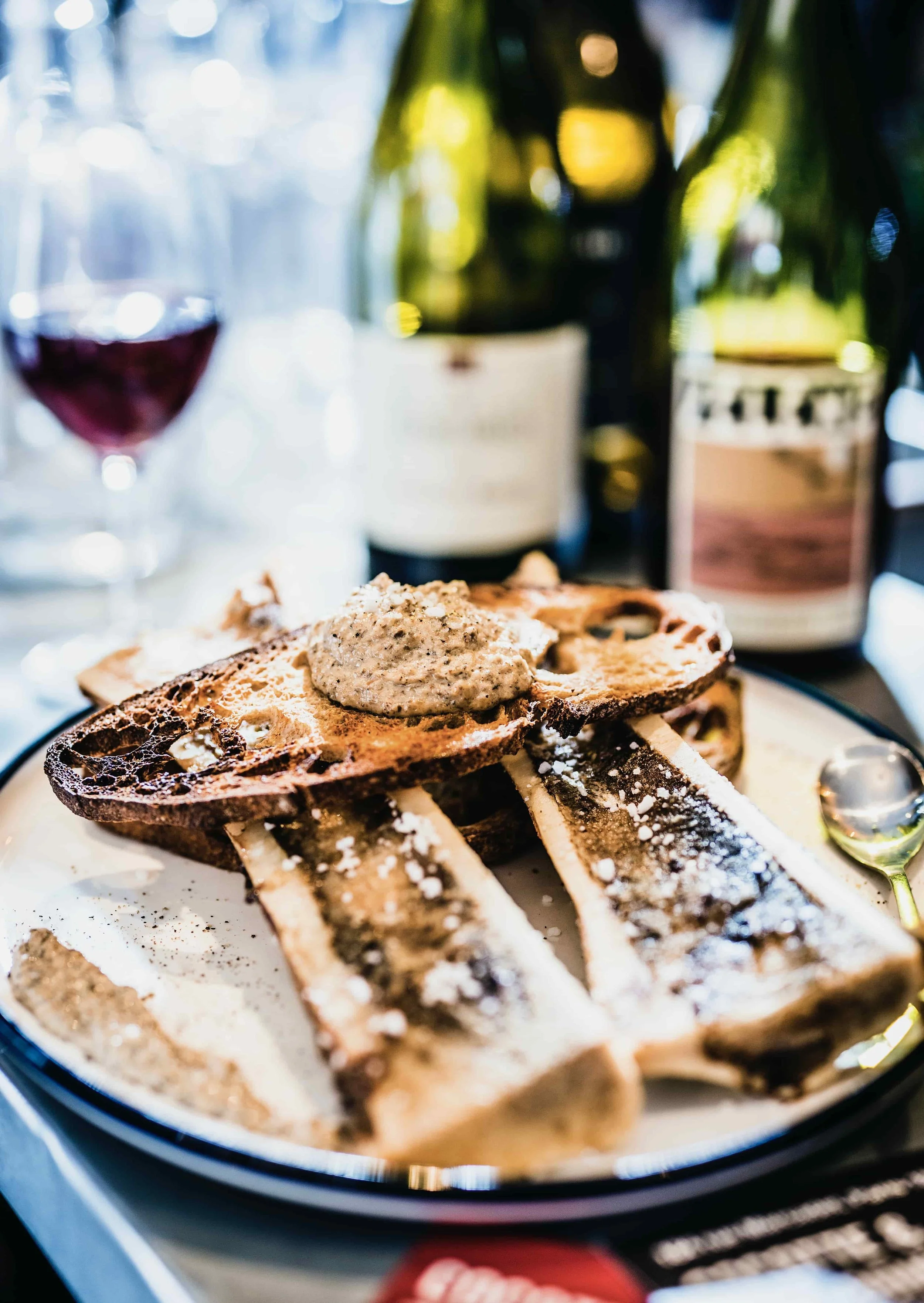 cocotte et tire-bouchon - os à moelle.jpg