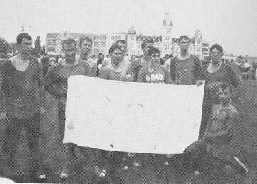 4 Sqn Recruit Obstacle Race.JPG
