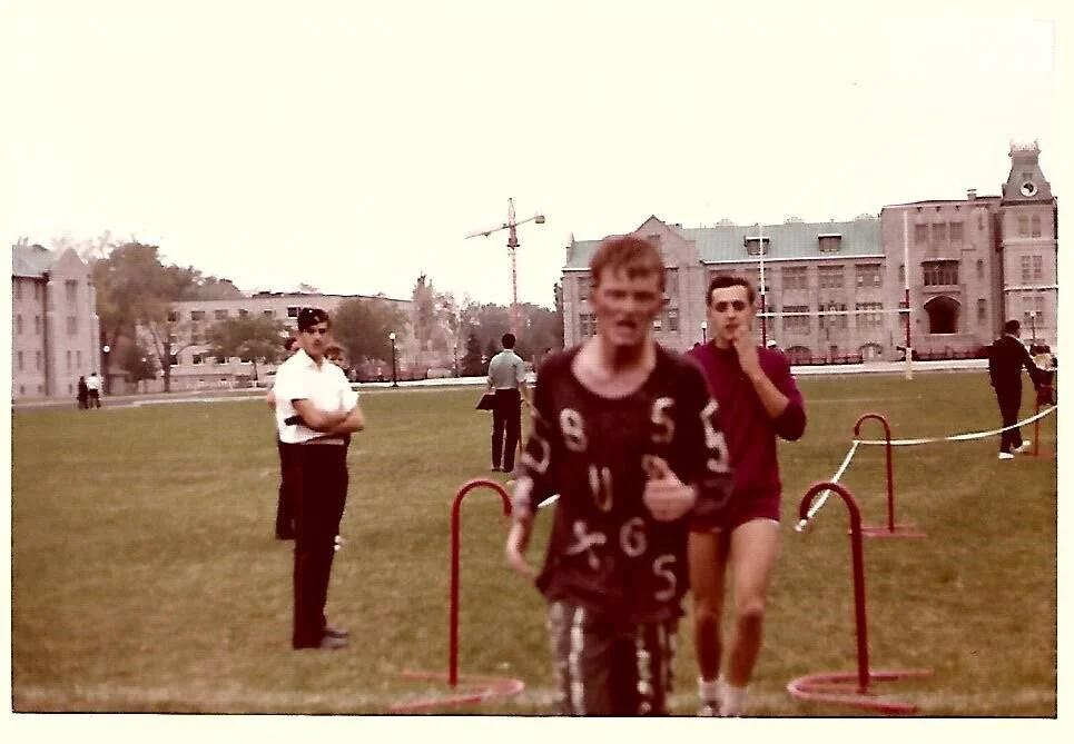 jim kightley finishing the race followed by III ken zelenka
