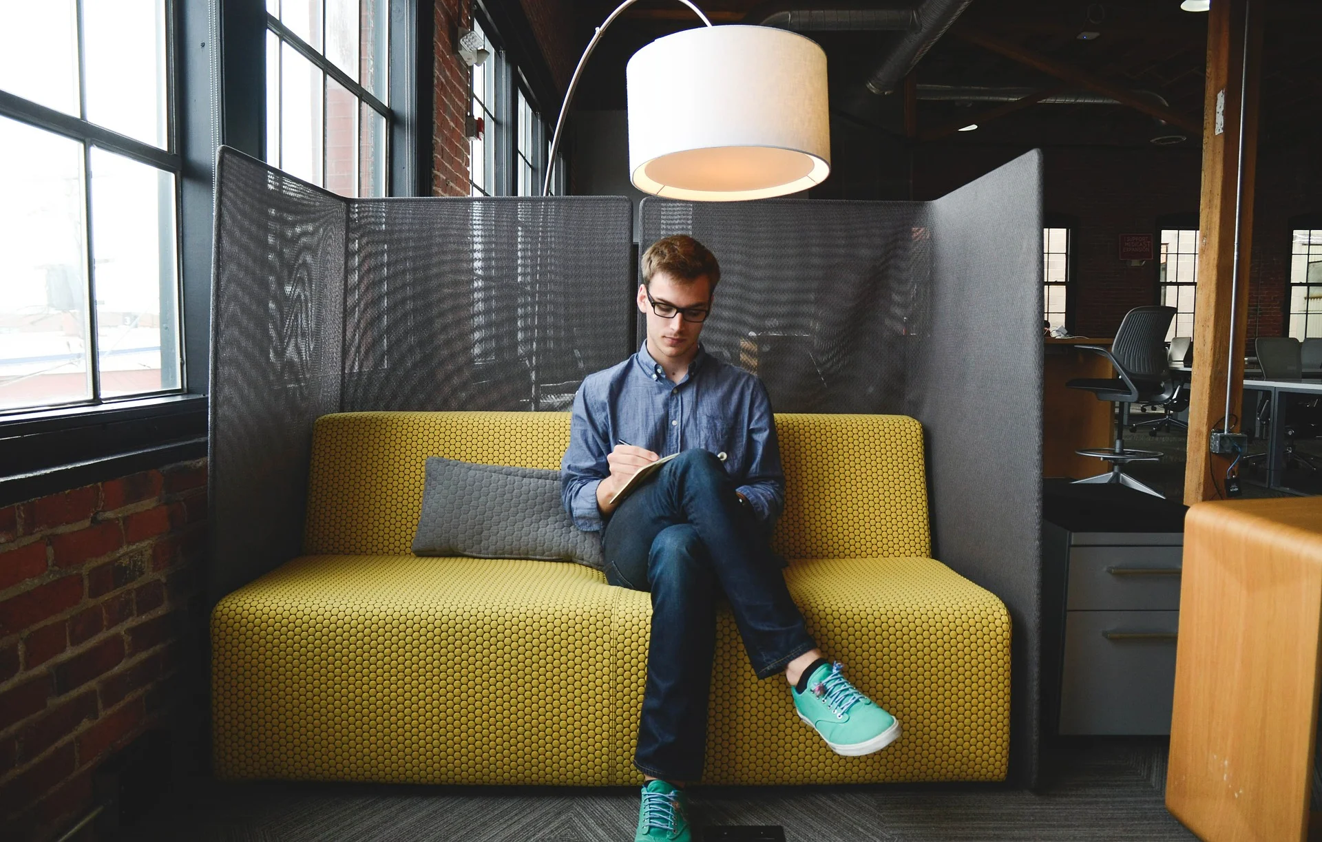 entrepreneur-593359_1920.jpg