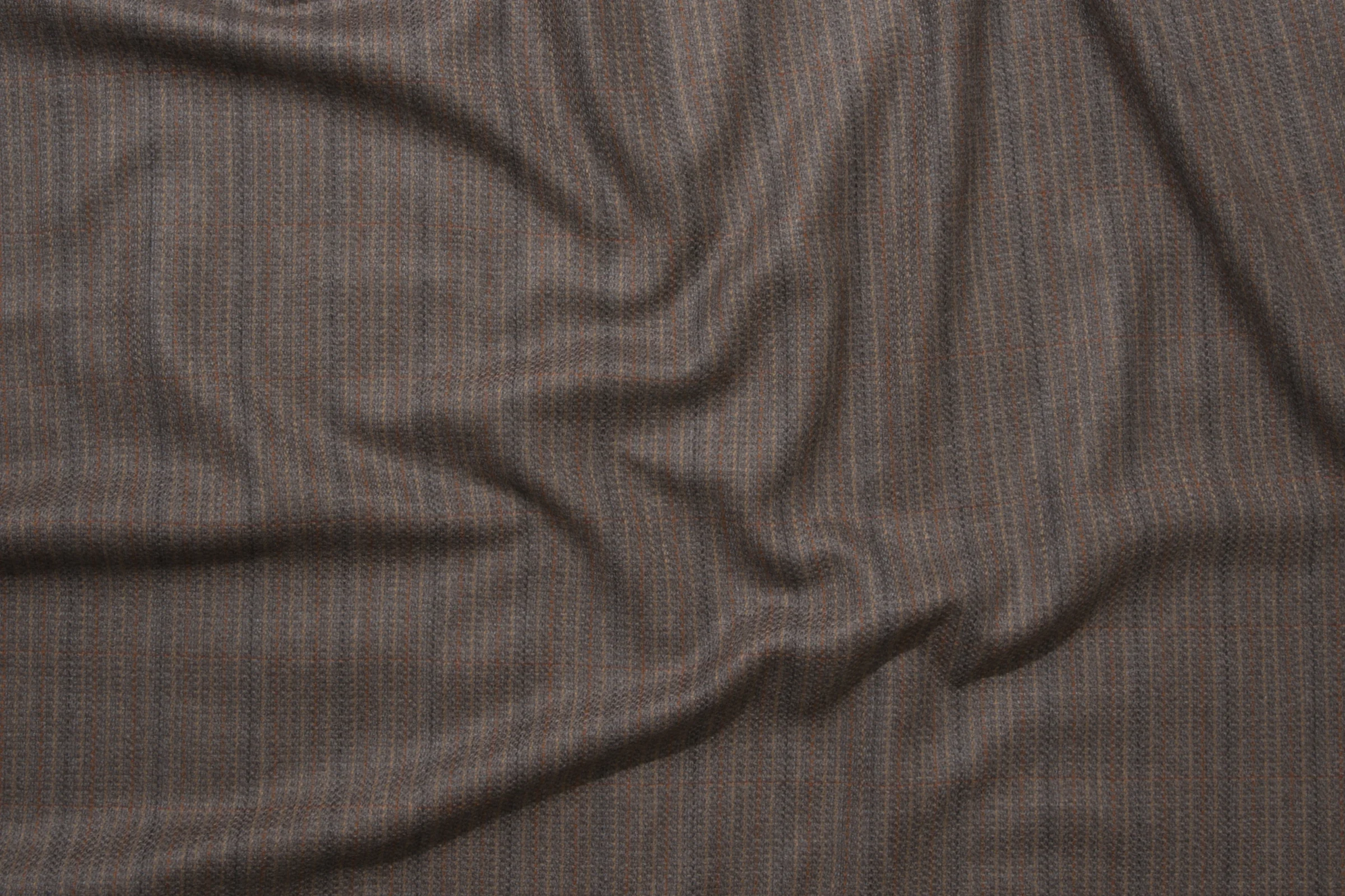 F472-4.jpg
