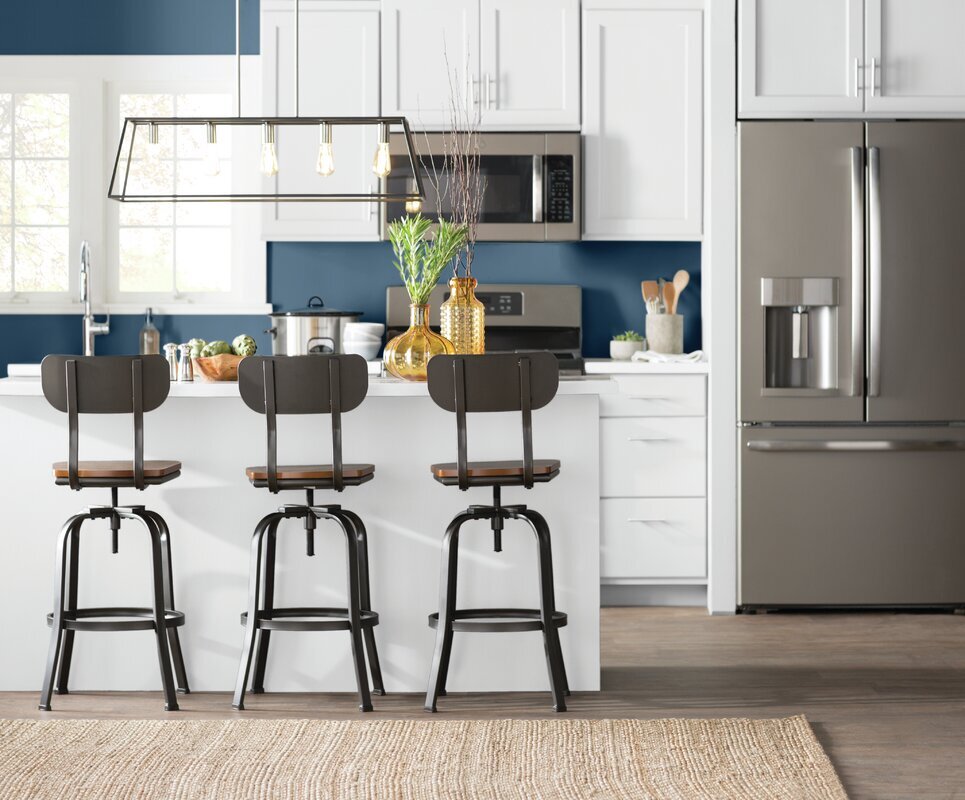 Using Decorating Kitchen and Bar stools Enhance the Beauty of Café