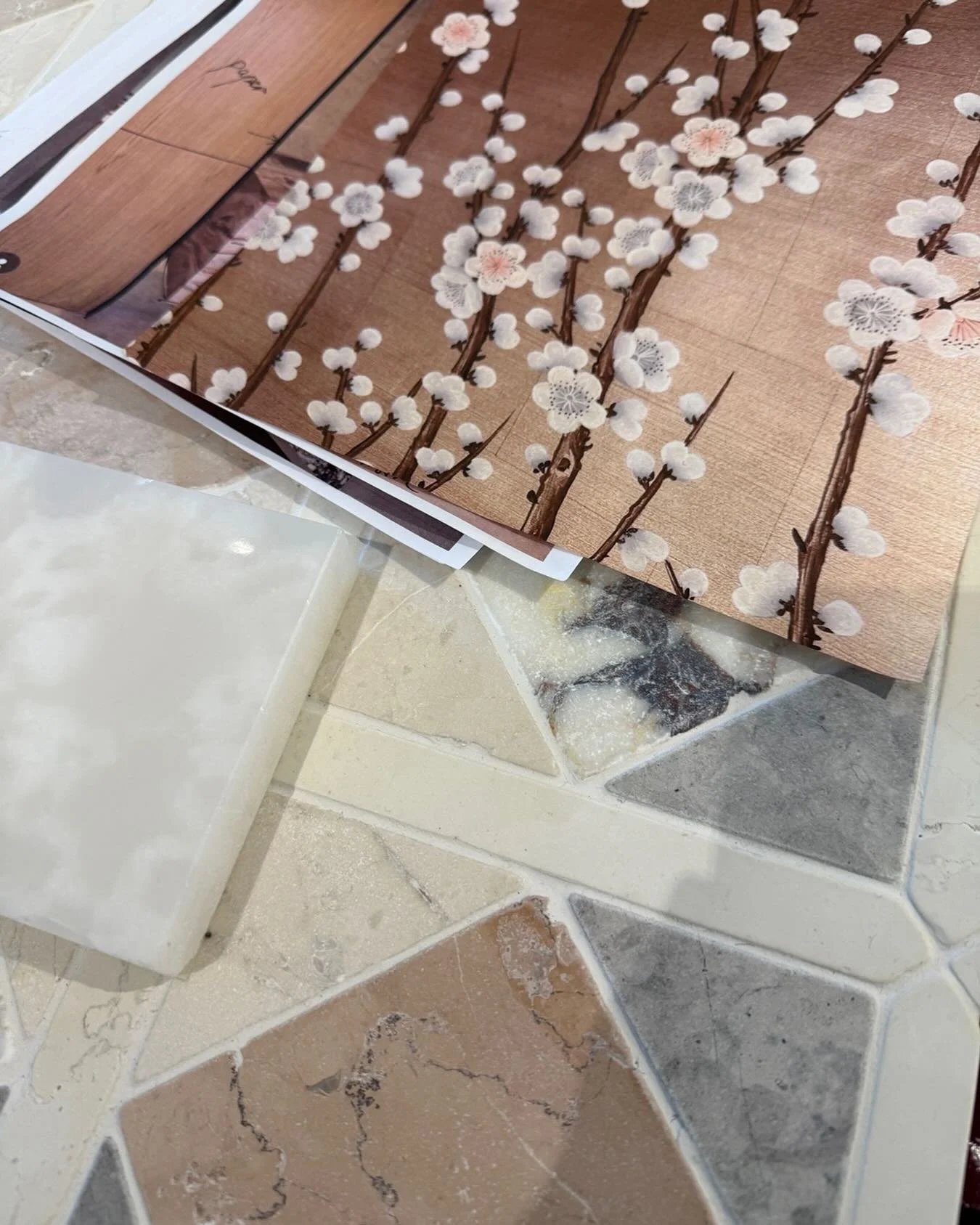 A powder room that proves small spaces can be impactful.  #tiletuesday