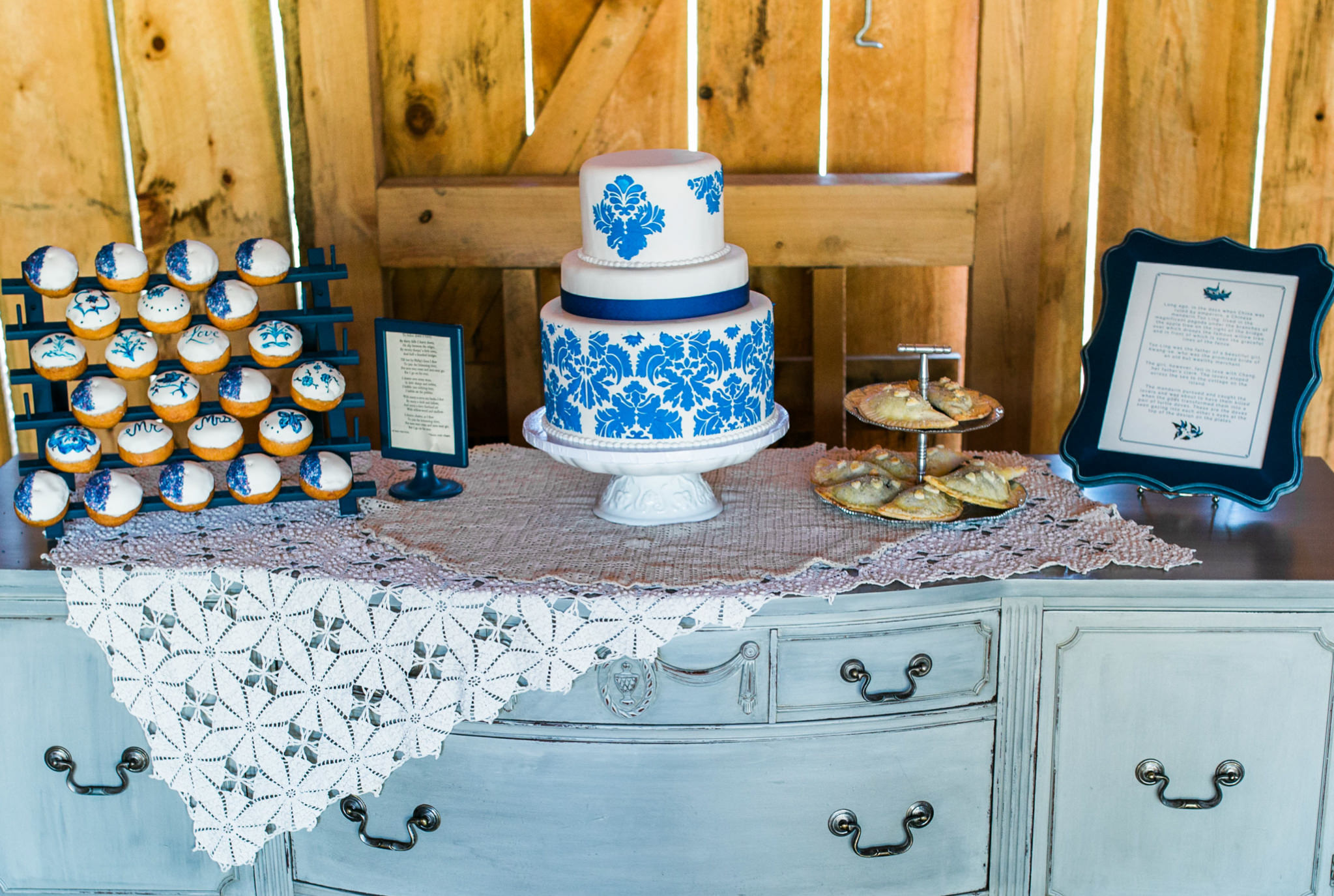 State College Bellefonte Pennsylvania wedding photographer cotton china blue blush barn (13).jpg