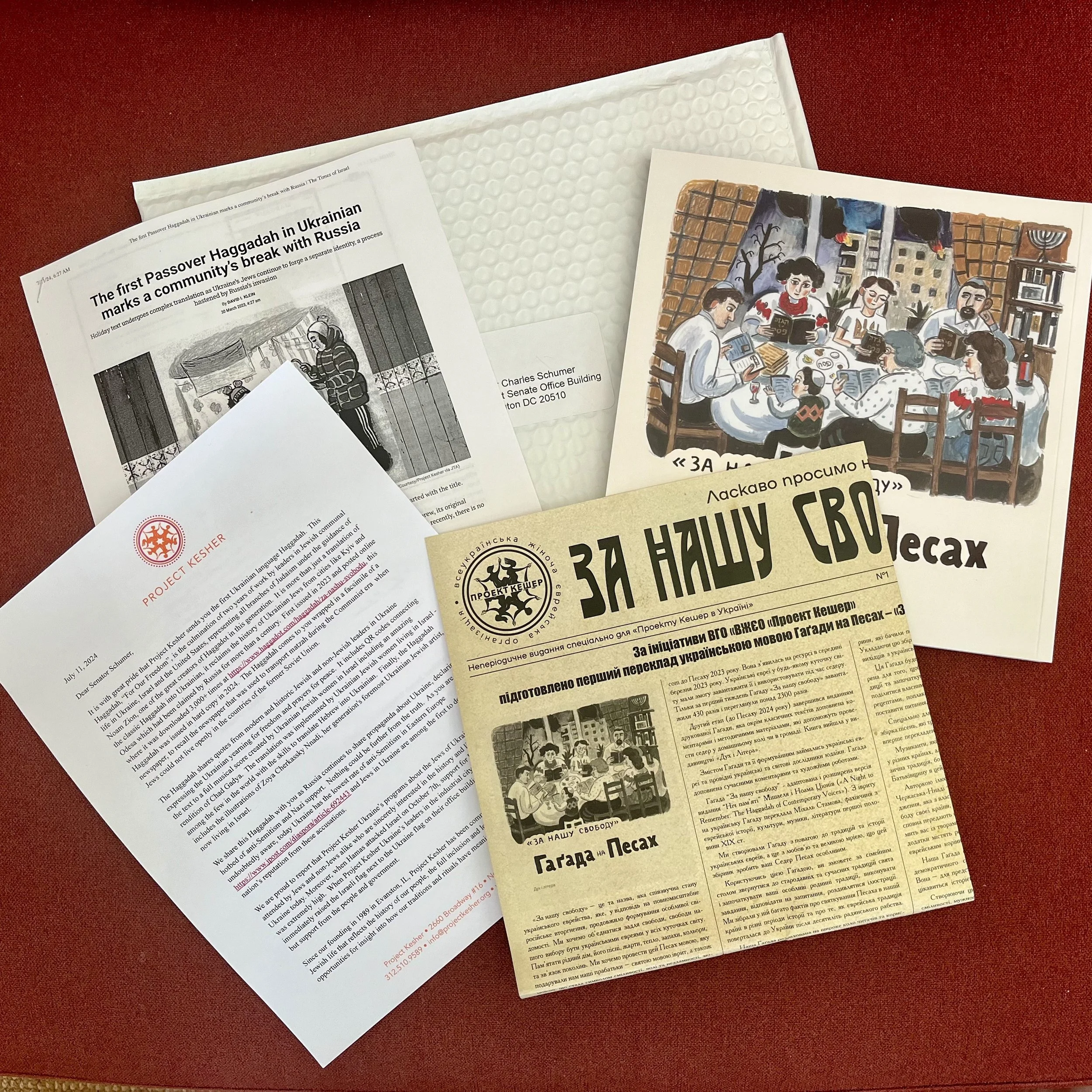 Project Kesher Shares its Ukrainian language Haggadah with Congress