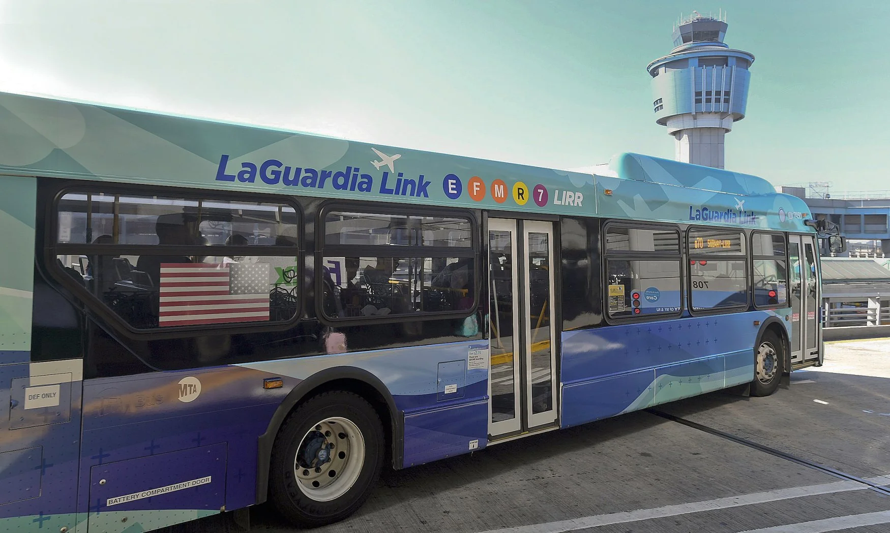 NYCBus_8214_1750.jpg