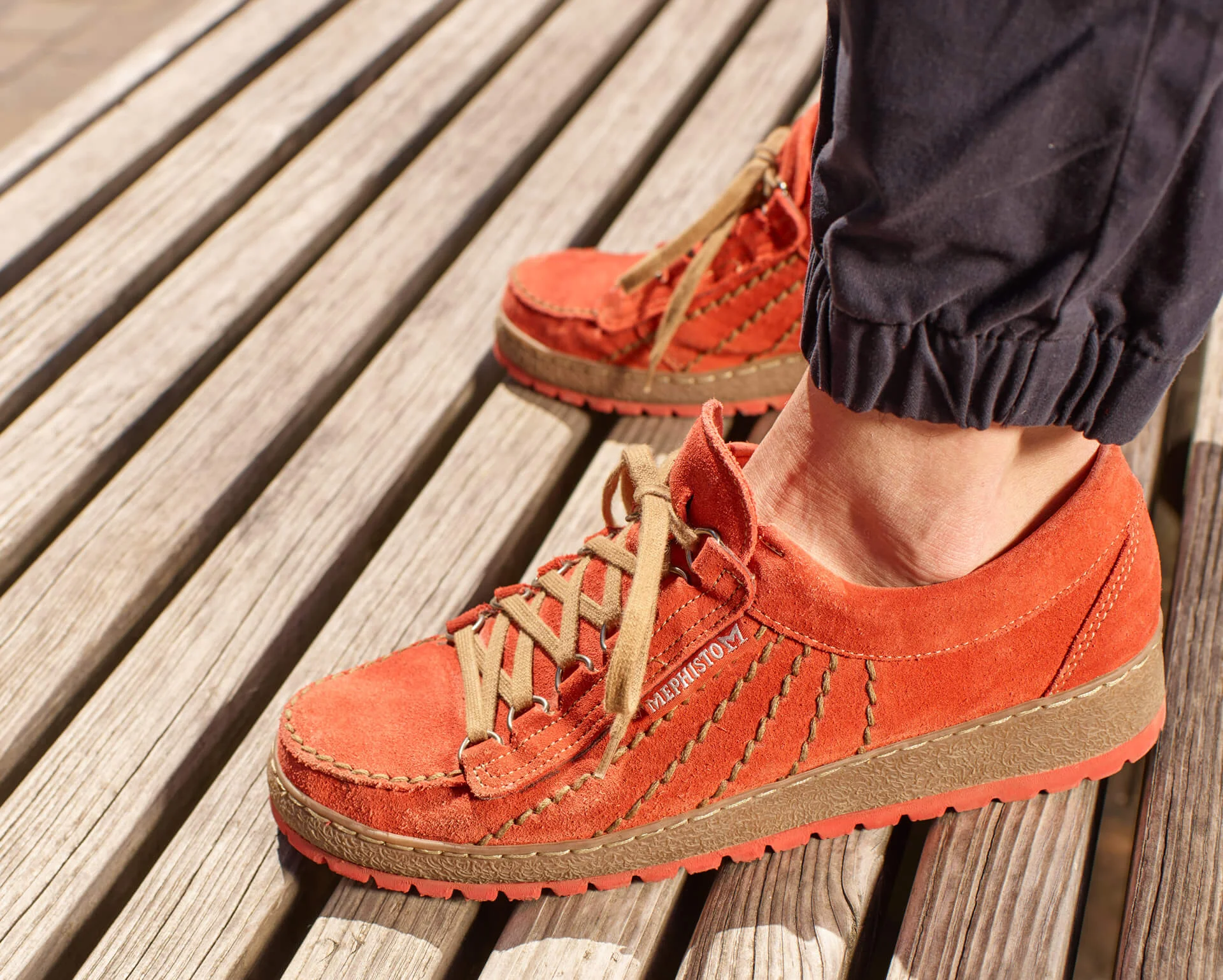 mephisto-originals-corporate-design-image02-vanessa-badziong.jpg