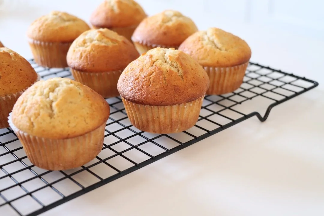 Moist banana muffins