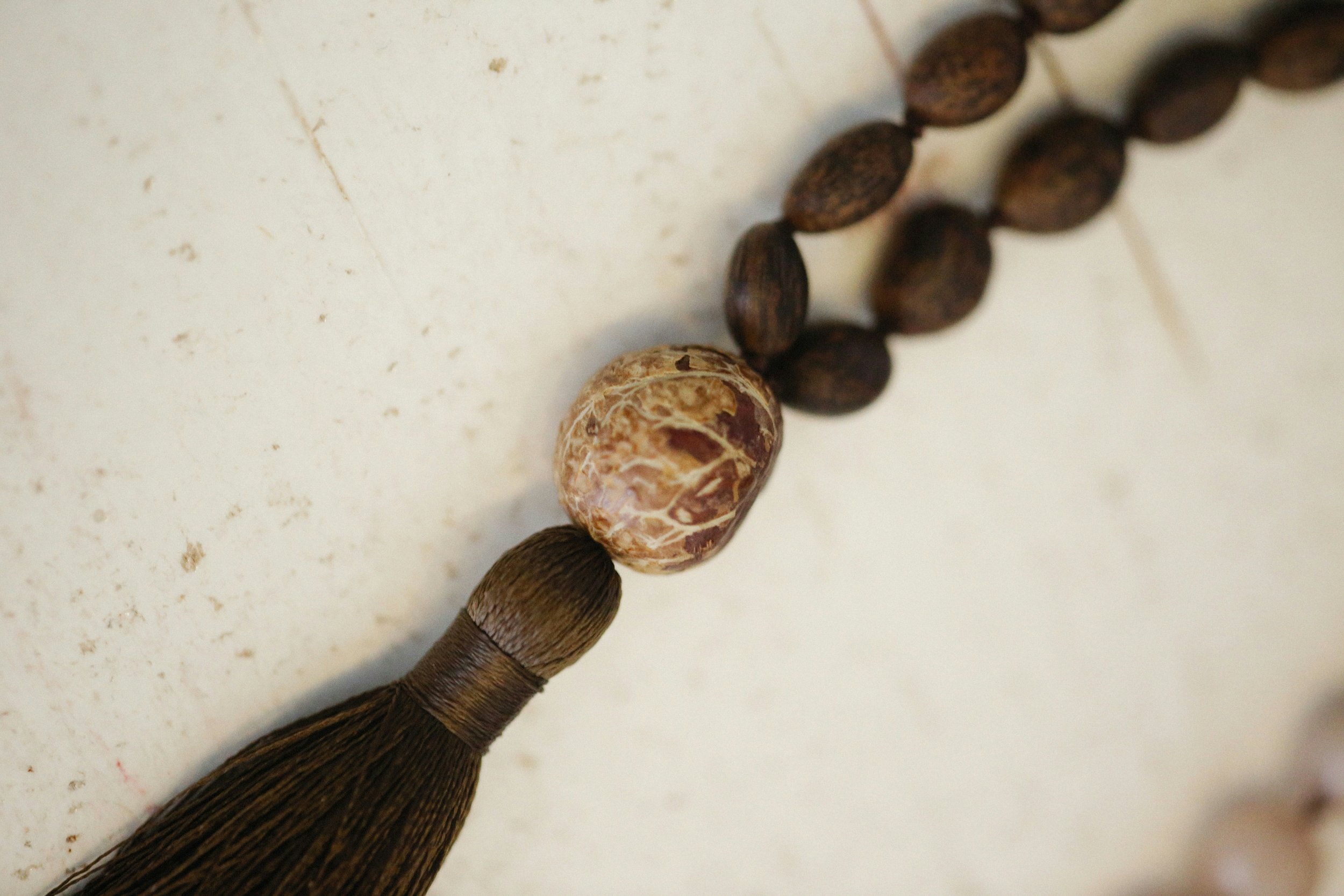 convenzioni-yoga-nilaya-lecco-japa-mala.jpg