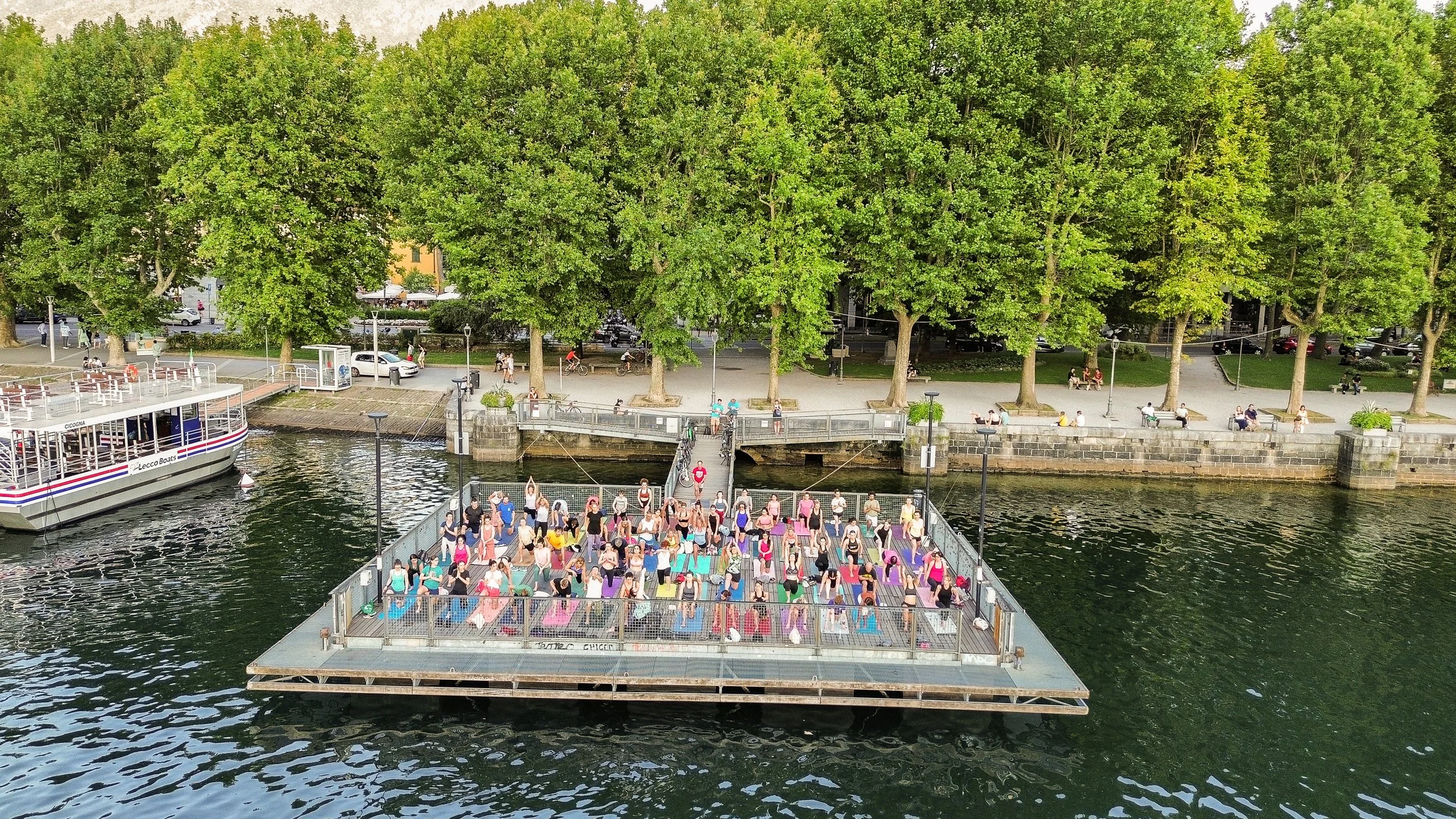 yoga-al-tramonto-con-valentina-yoga-nilaya.jpg
