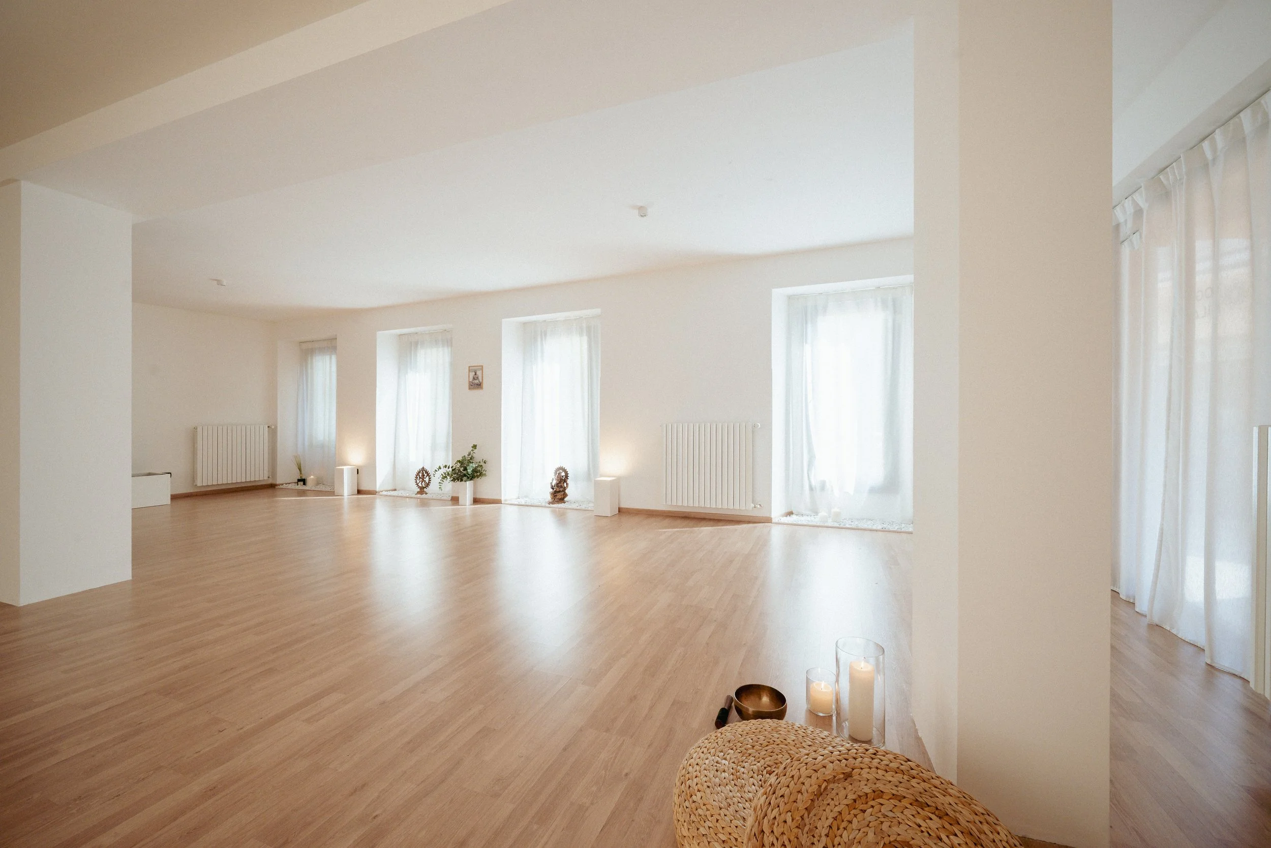 yoga-nilaya-shala-lecco-migliore-scuola.jpg