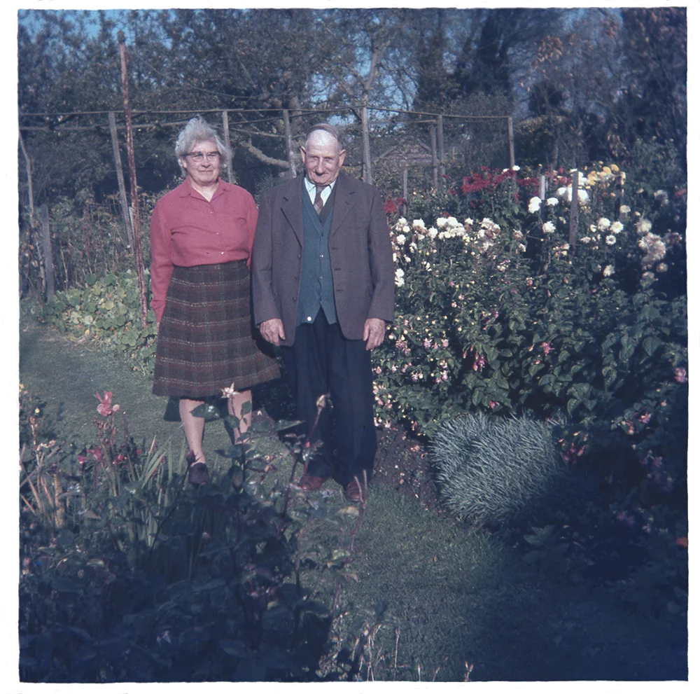 9_c_couple in garden©M Collins.jpg