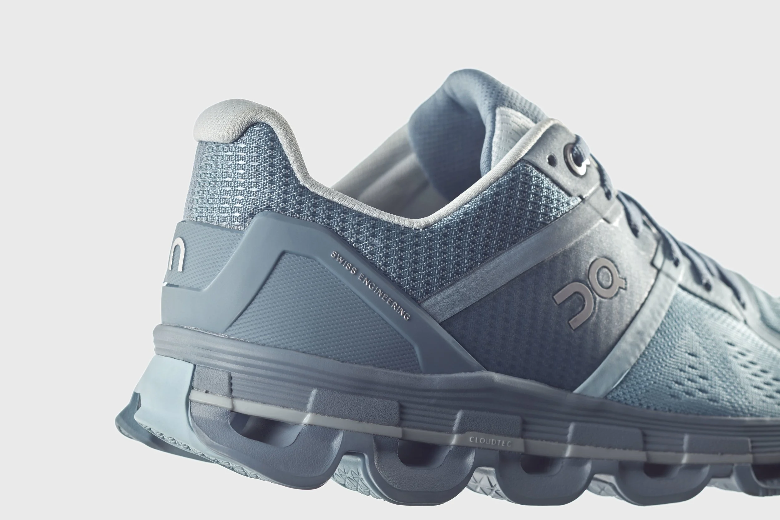 Medium JPEG-SS19 Cloudace AquaWash W Detailshot 2.jpg