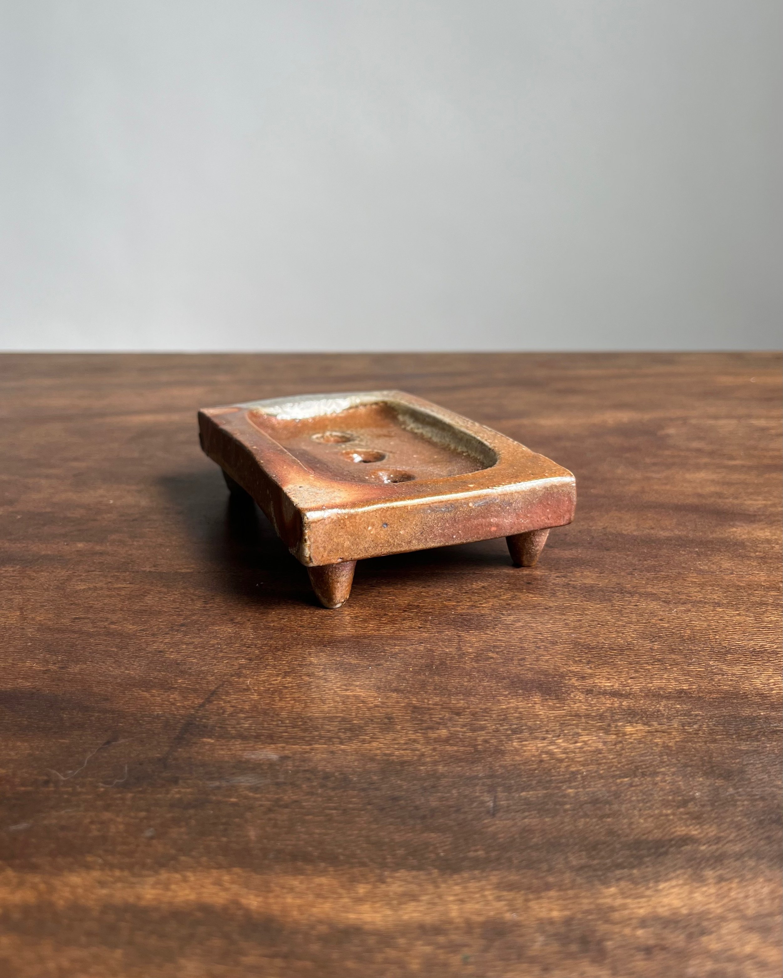 soap dish - 4 of 12.jpeg