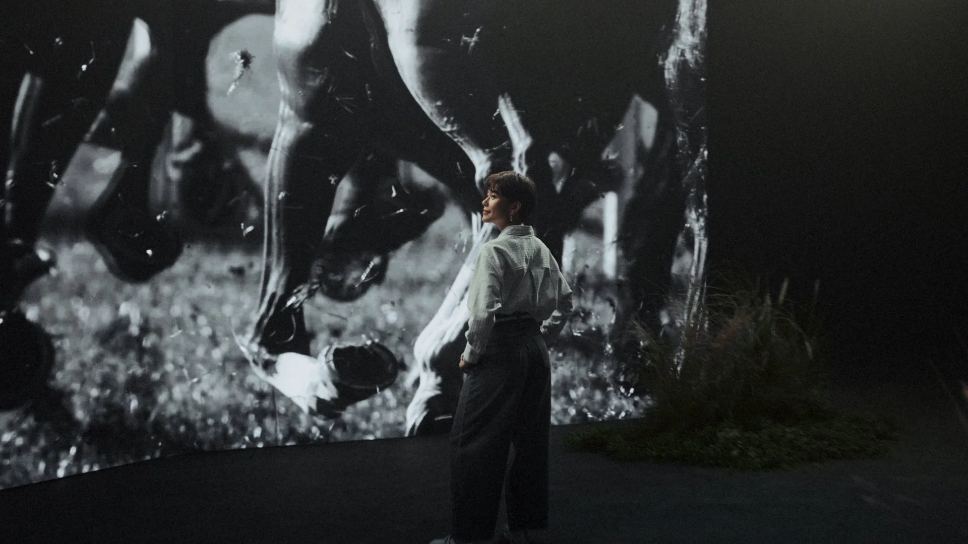 Dunearn_WorldwithinWorlds_MainFilm DC_Still07.jpg