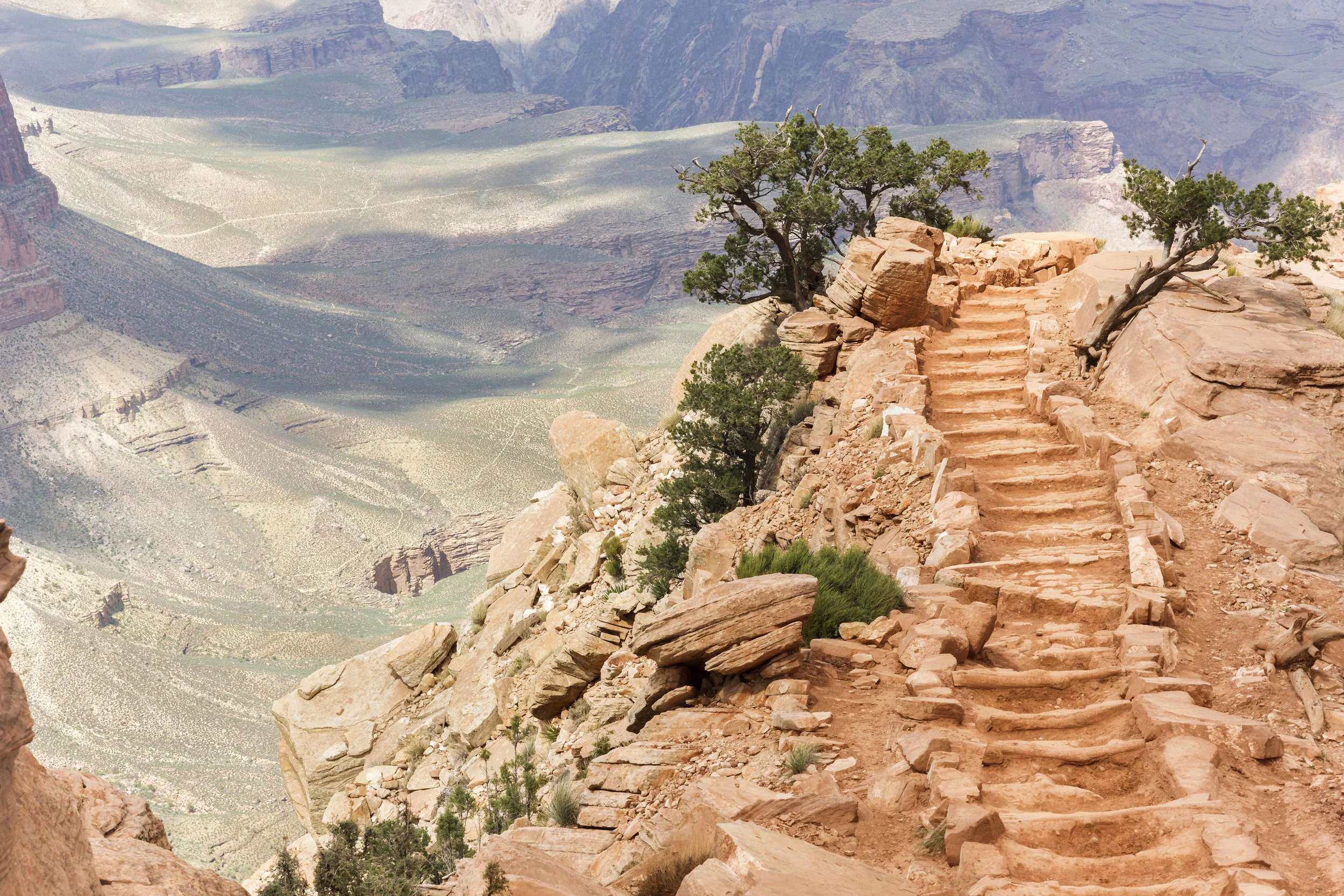 Stairway-to-heaven-in-the-Grand-Canyon-849896716_3869x2579.jpeg