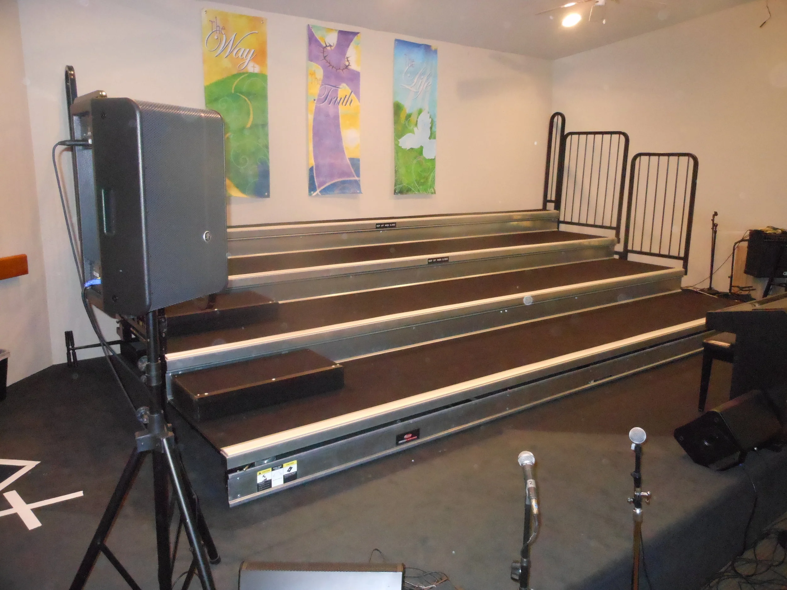 Choir risers available: Mt. Olive, Lake Havasu City, AZ