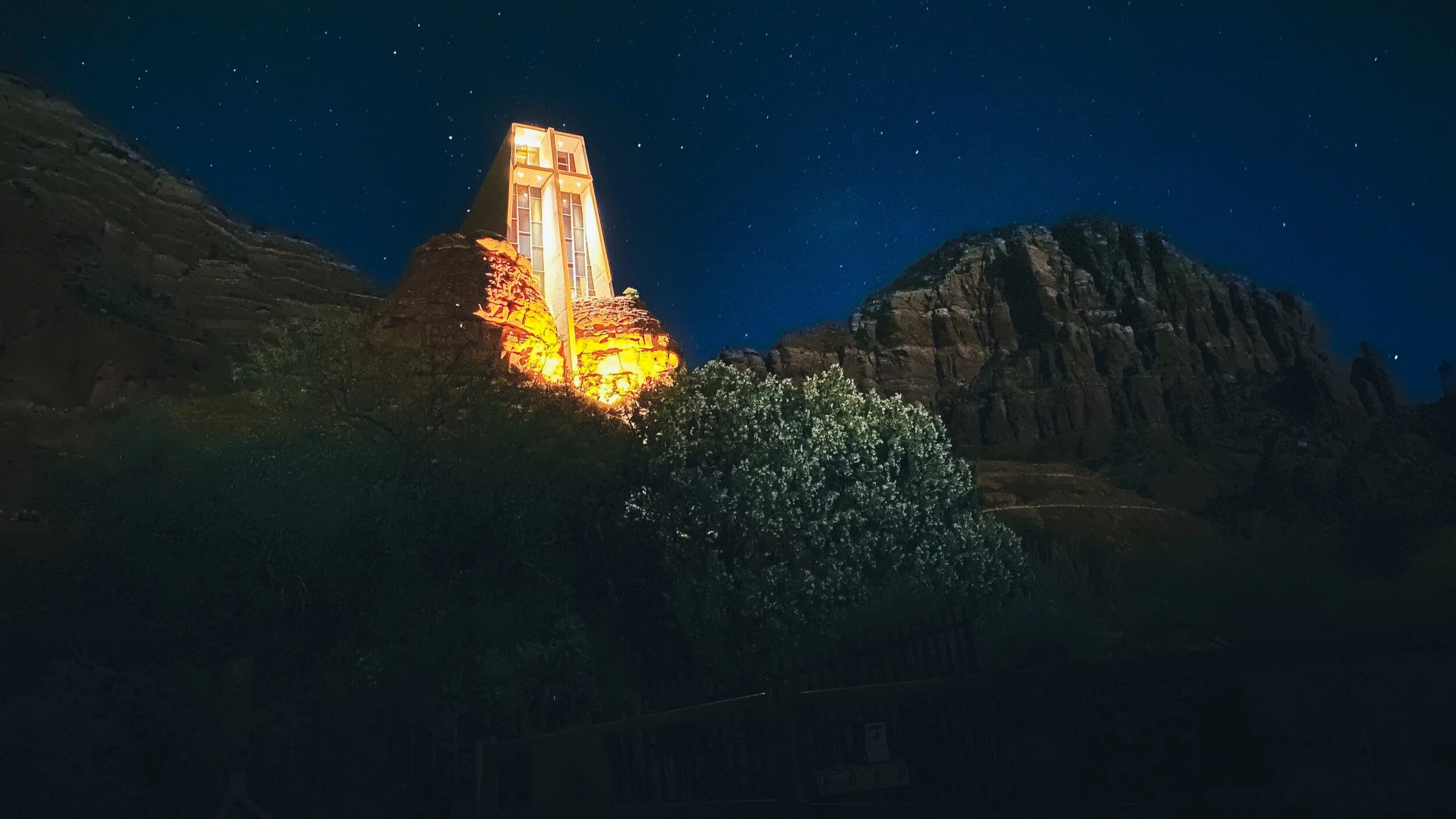 Sedona's places of worship adapt to social distancing