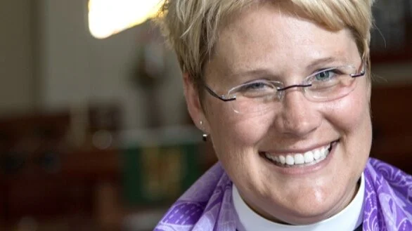 Double your ELCA Fund for Leaders gift honoring your pastor or deacon