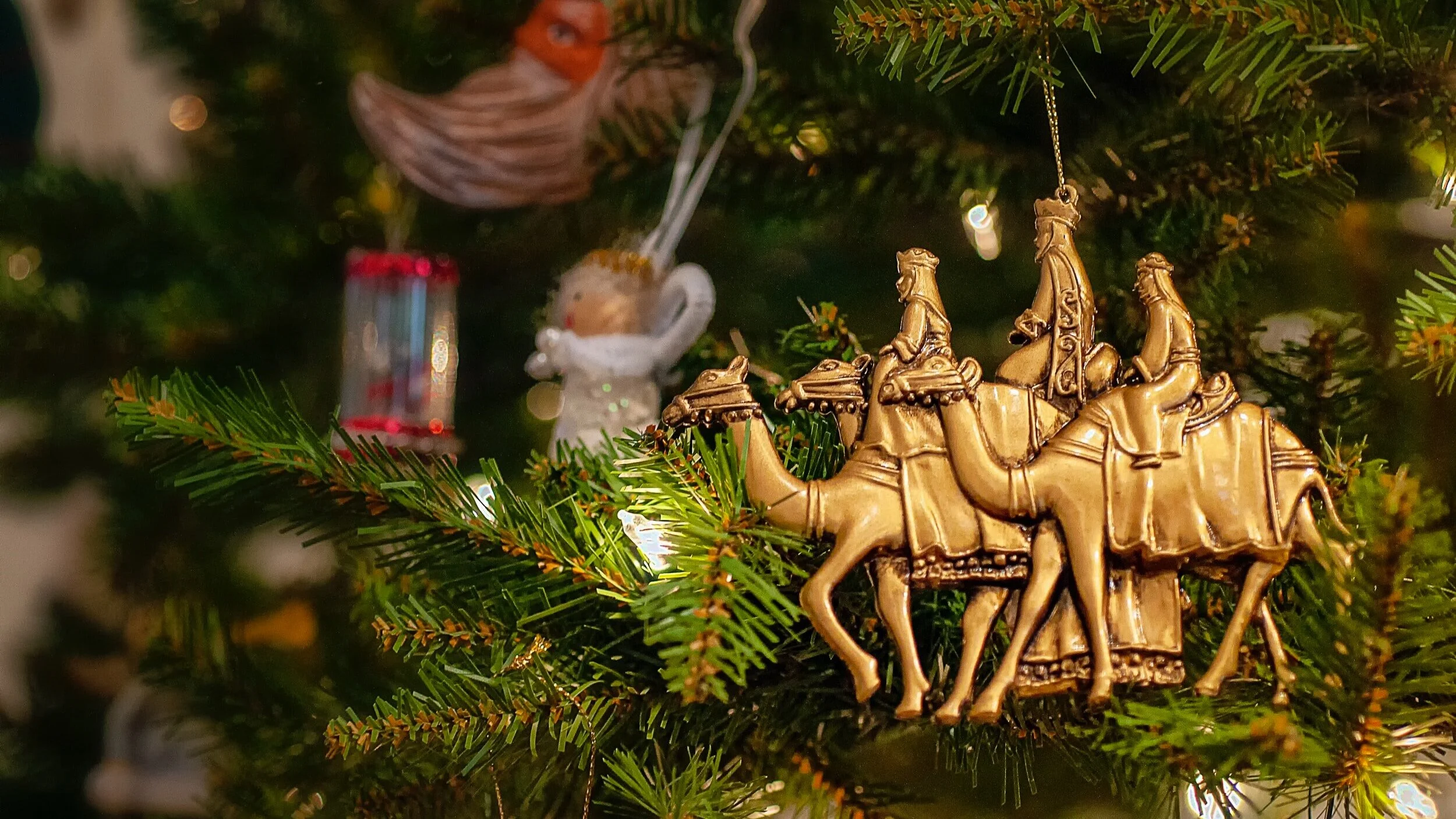 Worship in the Home: Sunday, January 6, 2021, Epiphany of Our Lord