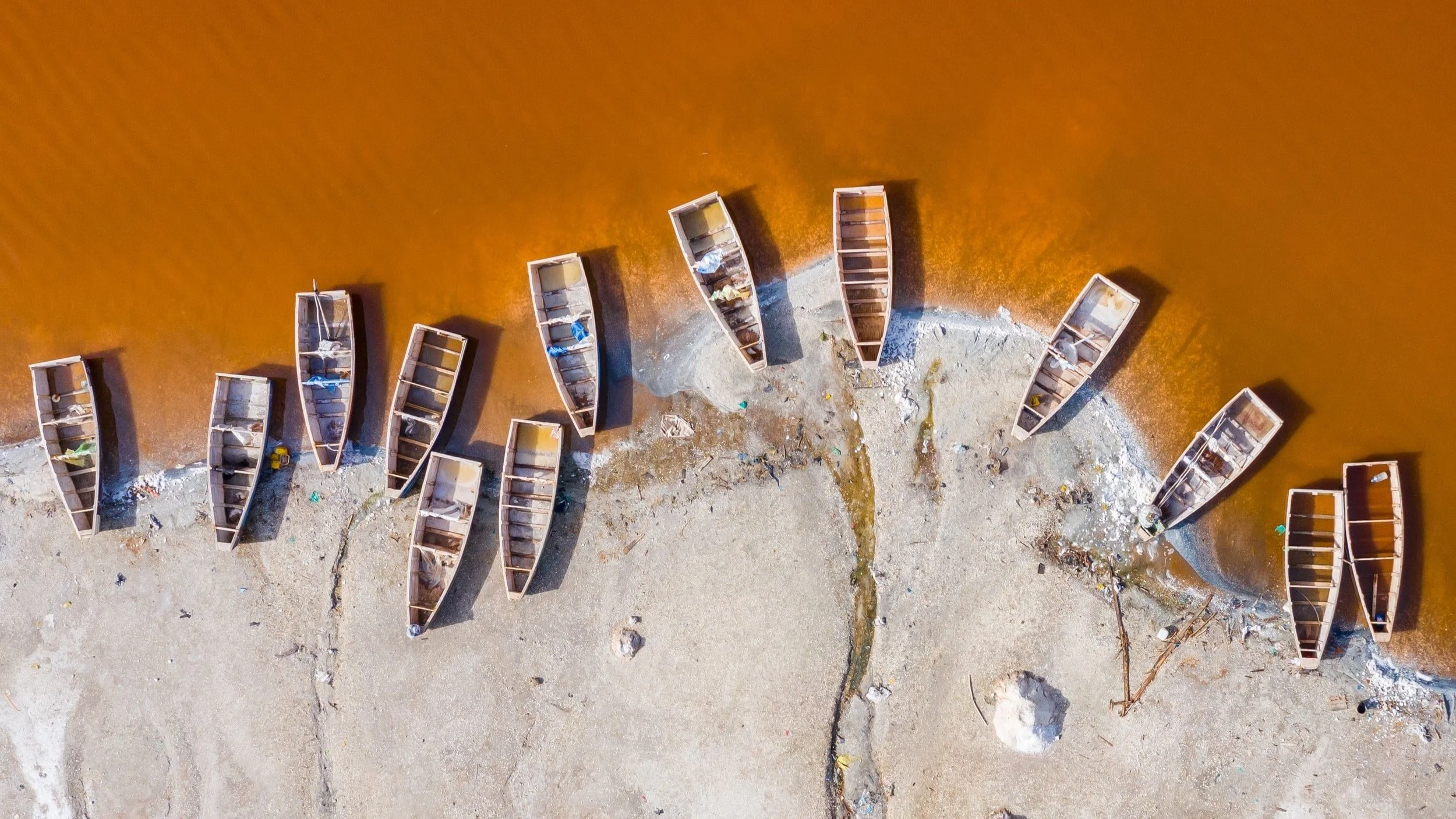 Apply by March 1, 2022 for Scholarship for International Travel