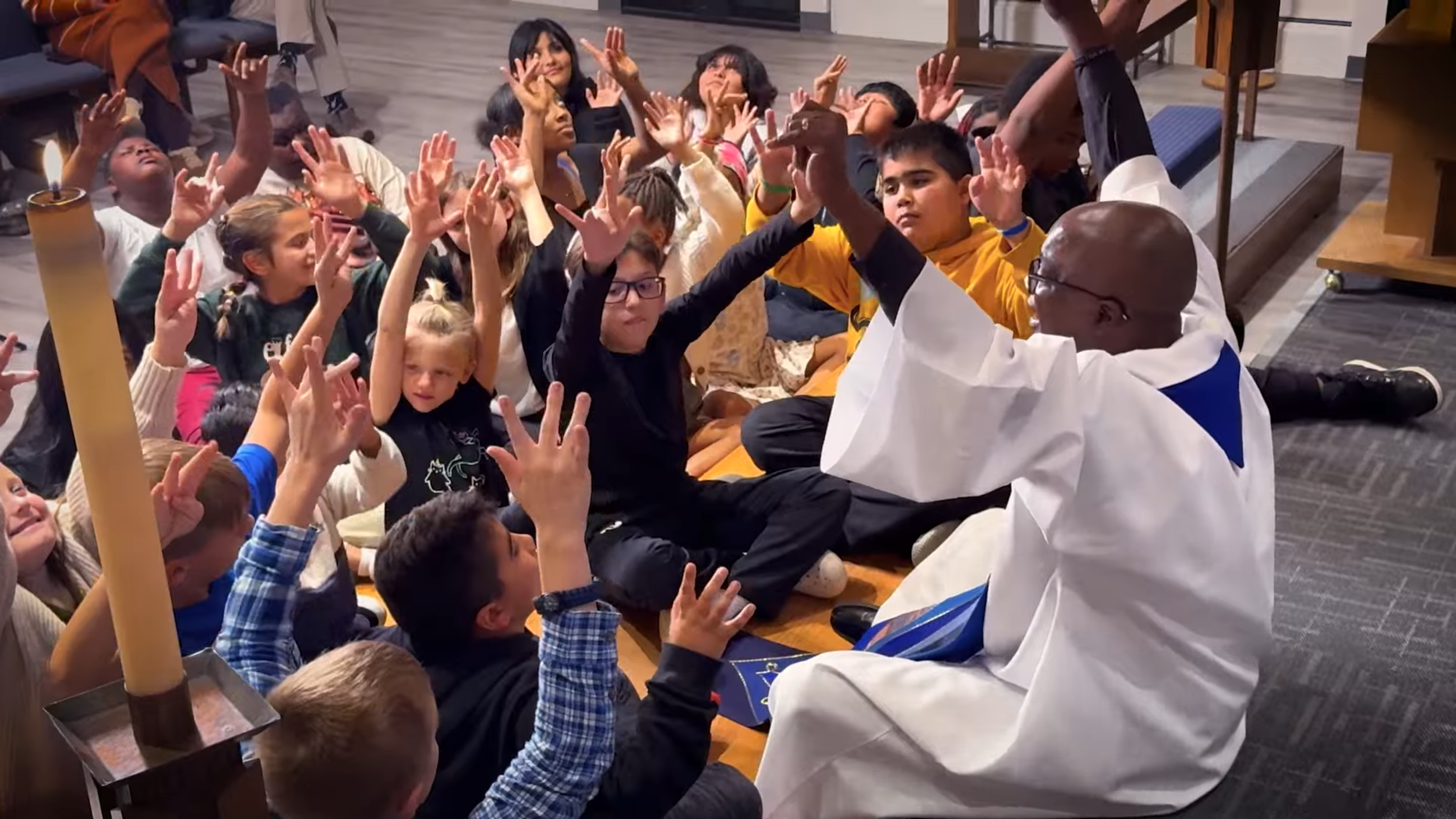 A Christmas Whisper of Love and Hope from Presiding Bishop Curry | Un susurro de amor y esperanza: Mensaje navideño del Obispo Presidente Curry