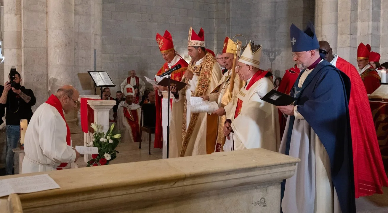 A Historic Day in Jerusalem: Imad Haddad Consecrated Bishop of the ELCJHL