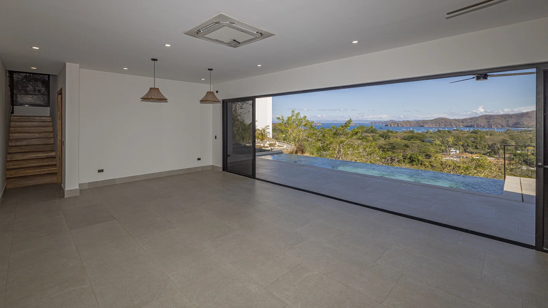 CBE 39 Bayview House finished 008.jpg